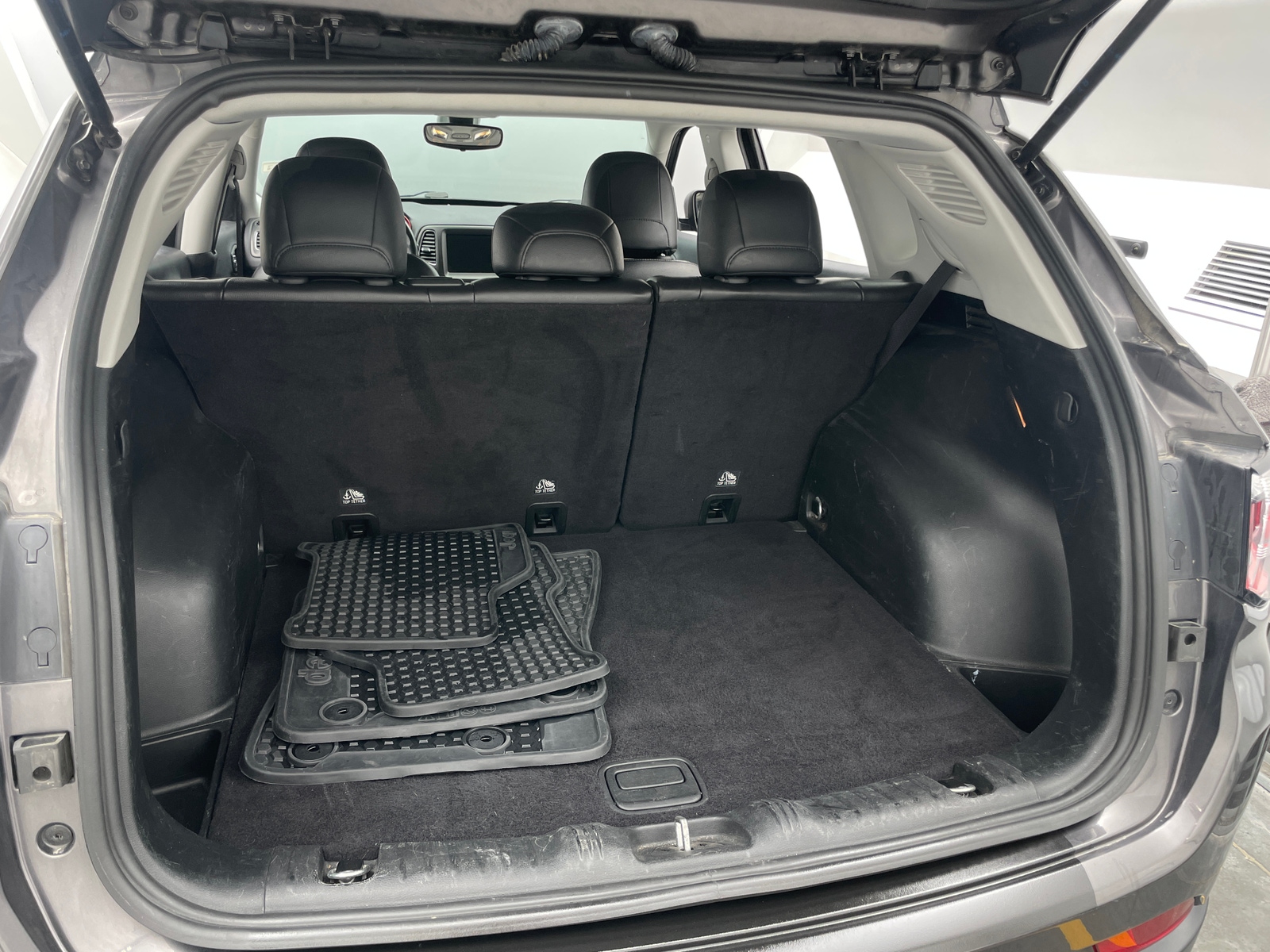Thumbnail: 2019 Jeep Compass - 7