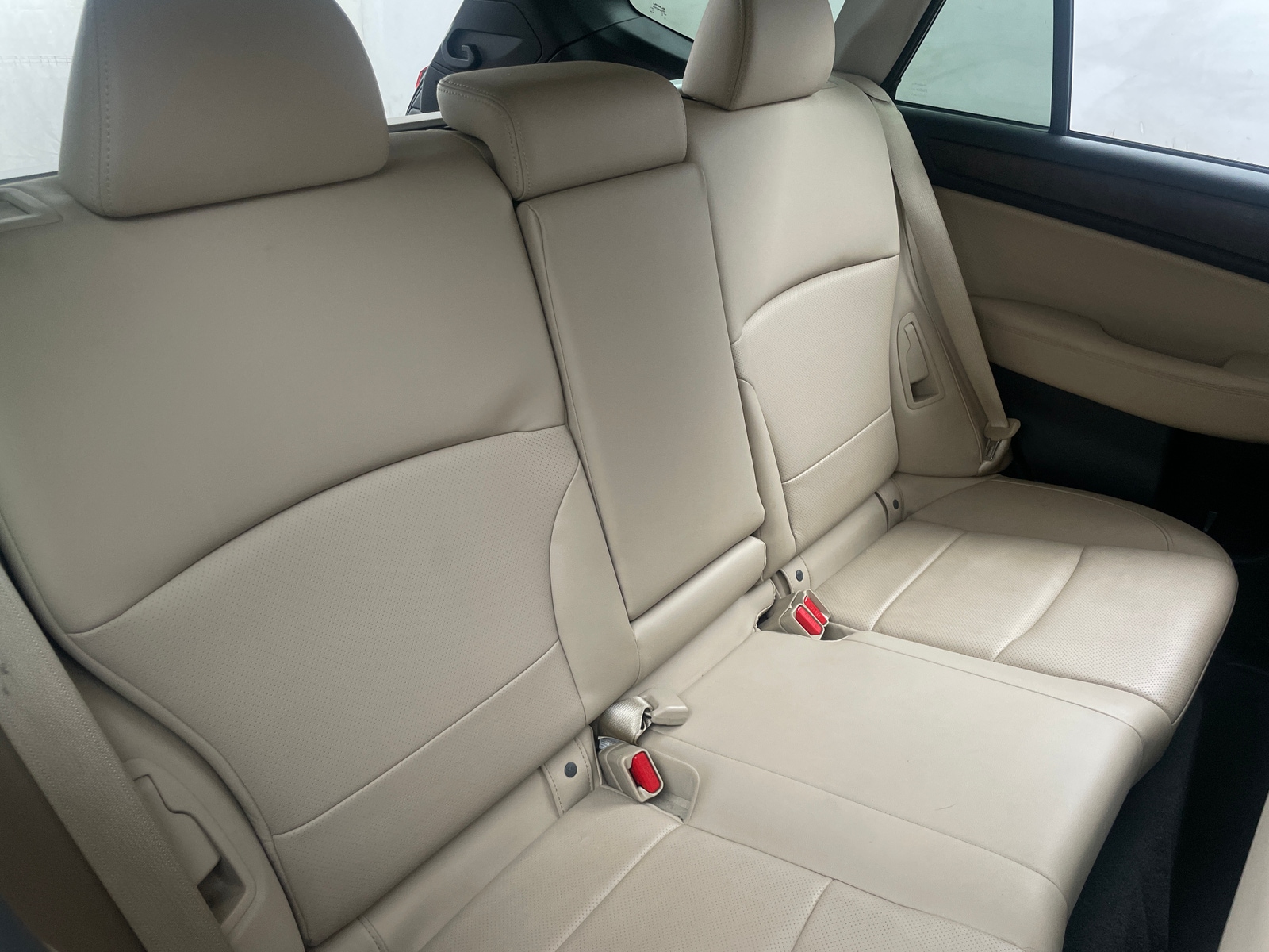 Thumbnail: 2015 Subaru Outback - 5