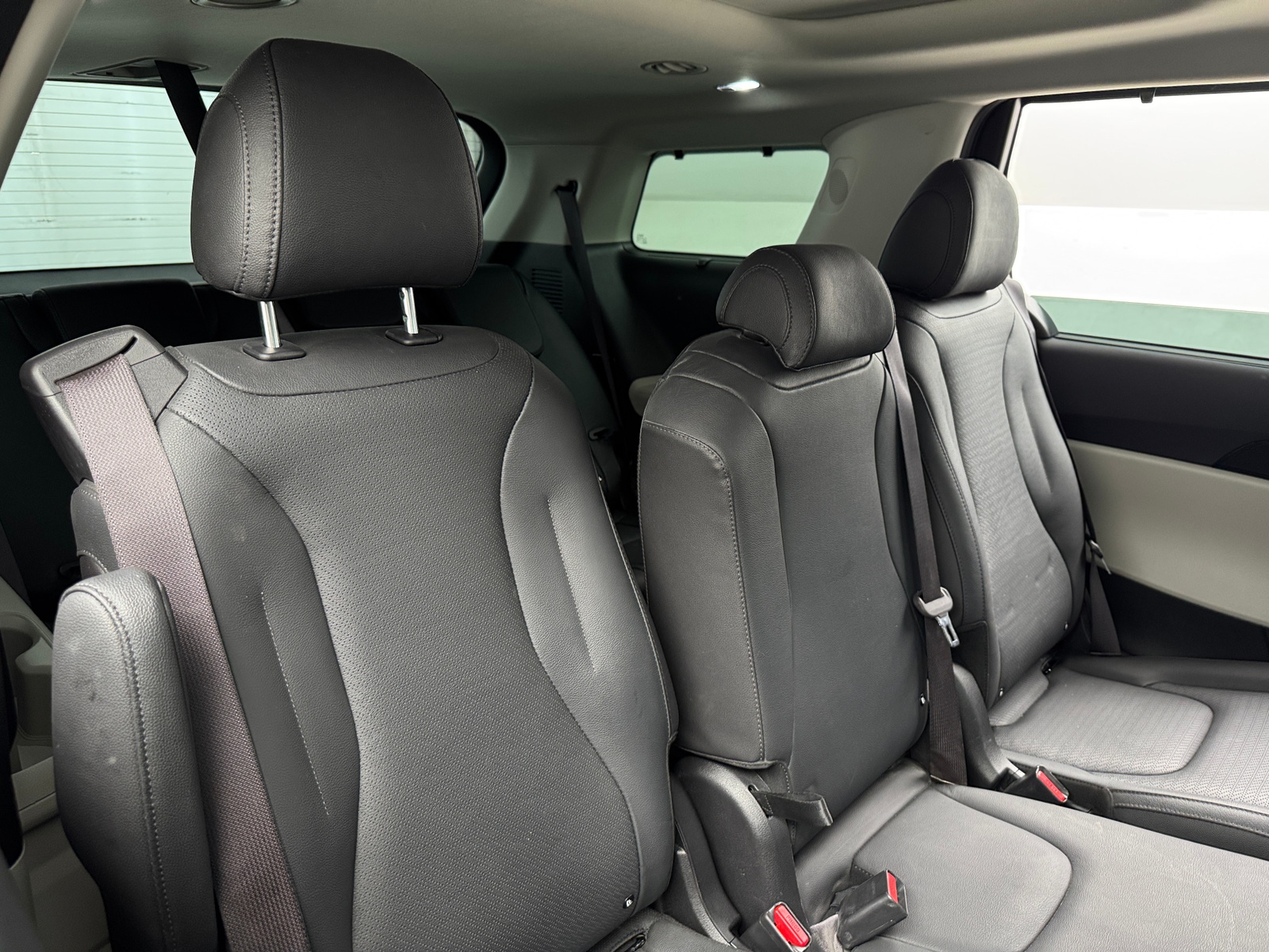 Thumbnail: 2024 Kia Carnival - 6