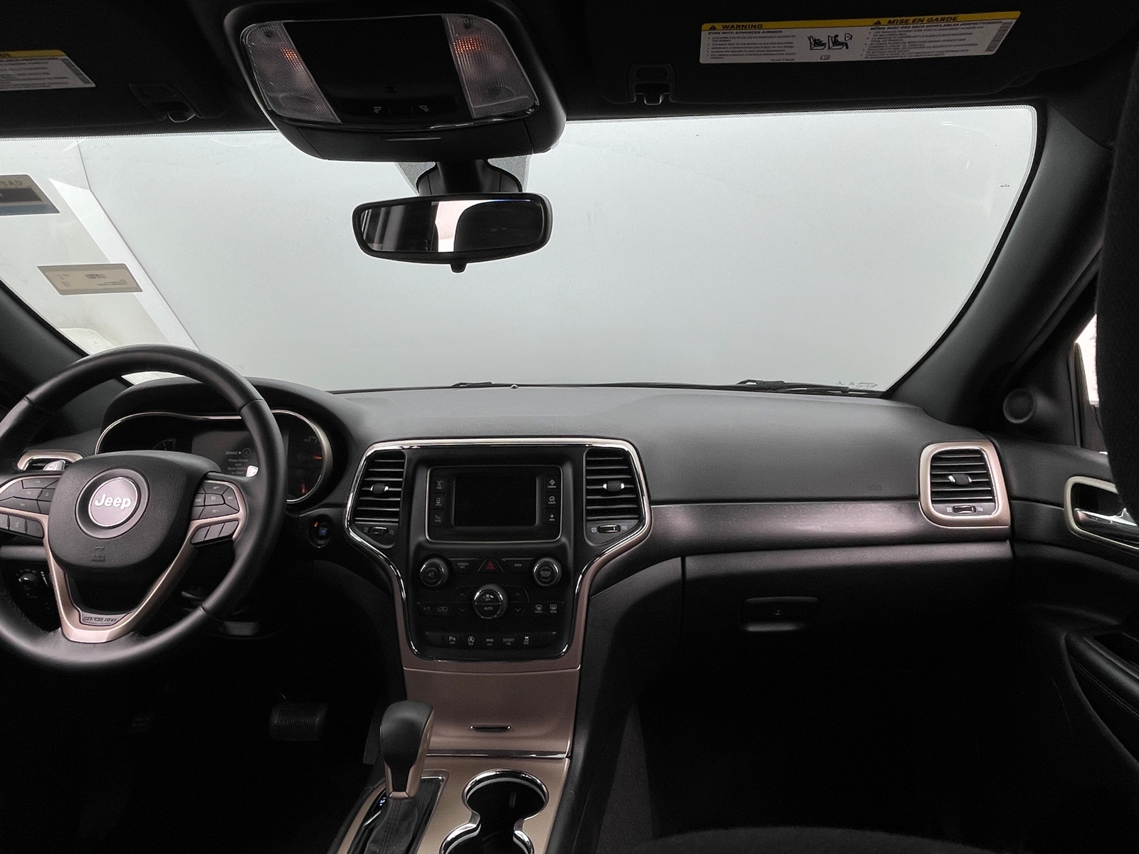 Thumbnail: 2017 Jeep Grand Cherokee - 3