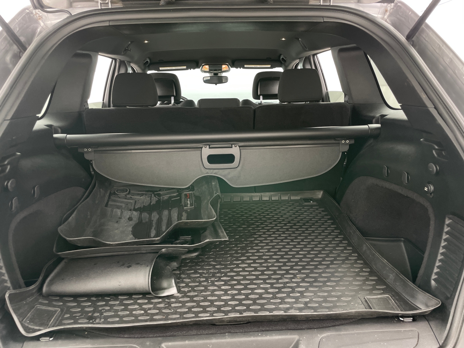 Thumbnail: 2017 Jeep Grand Cherokee - 7