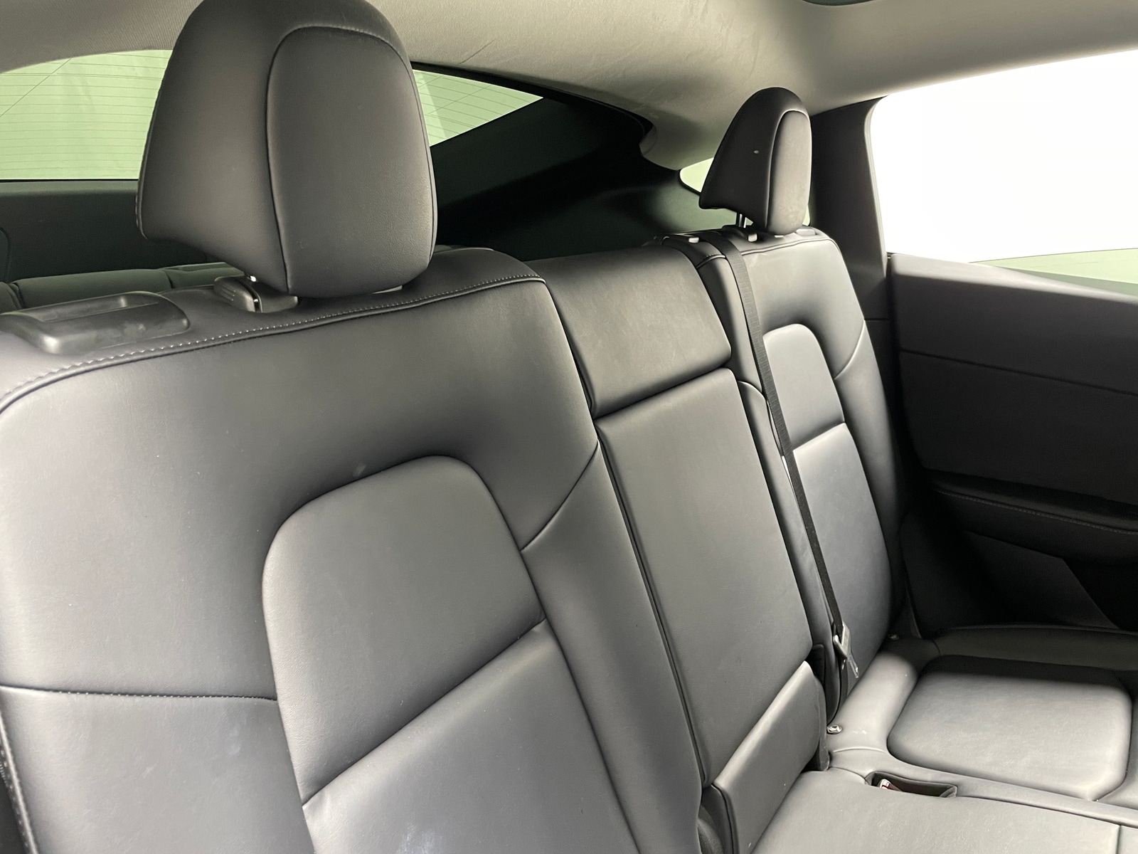 Thumbnail: 2022 Tesla Model Y - 5