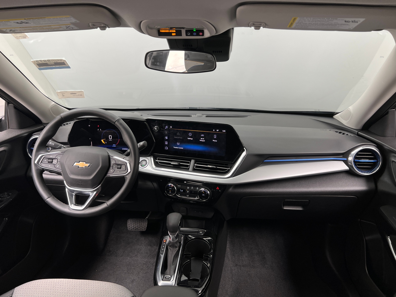 Thumbnail: 2024 Chevrolet Trax - 3