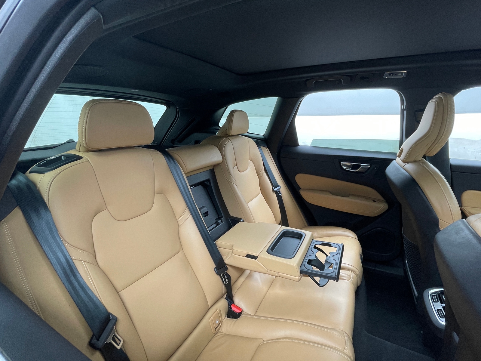Thumbnail: 2021 Volvo XC60 - 5