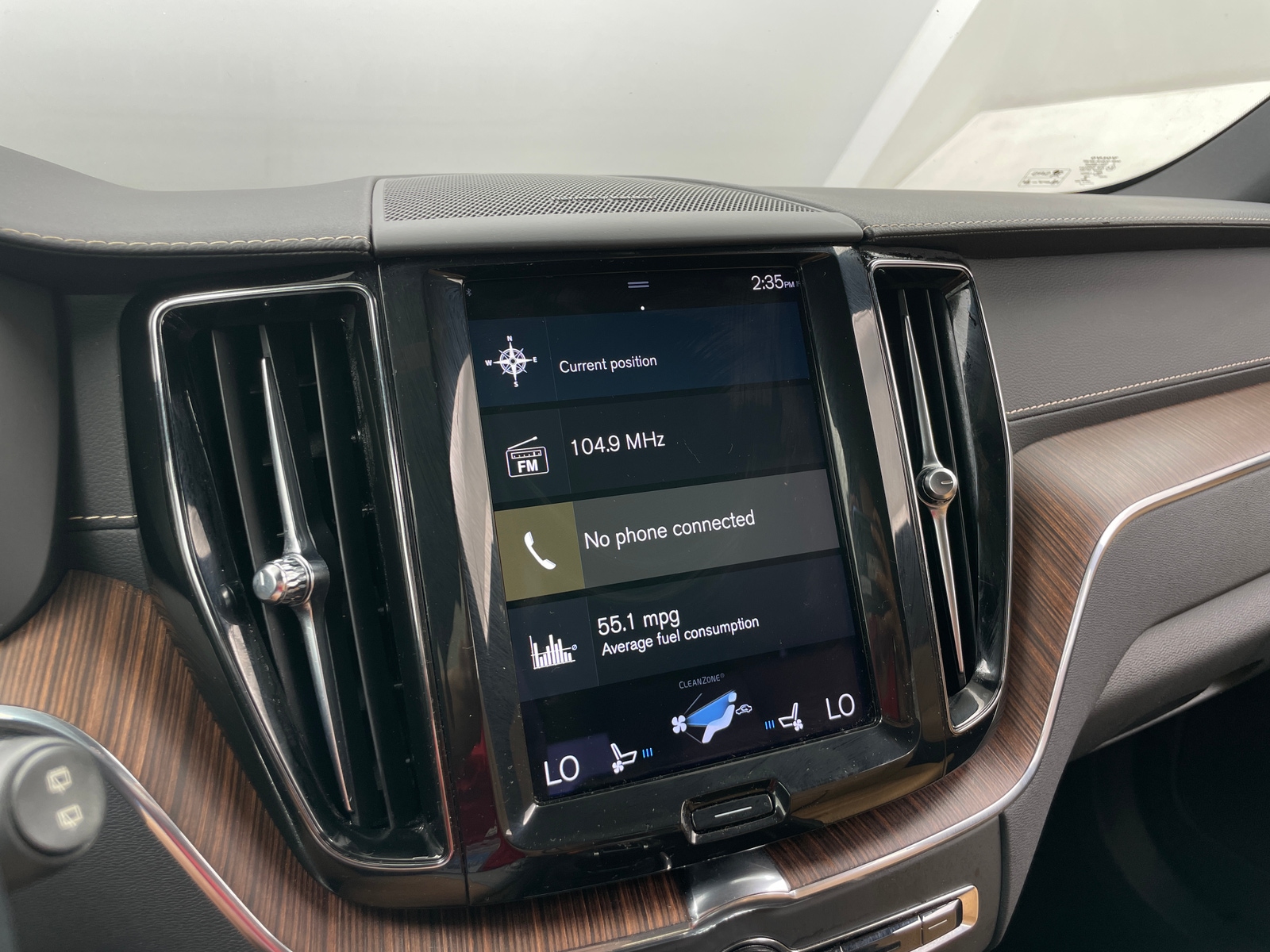 Thumbnail: 2021 Volvo XC60 - 3