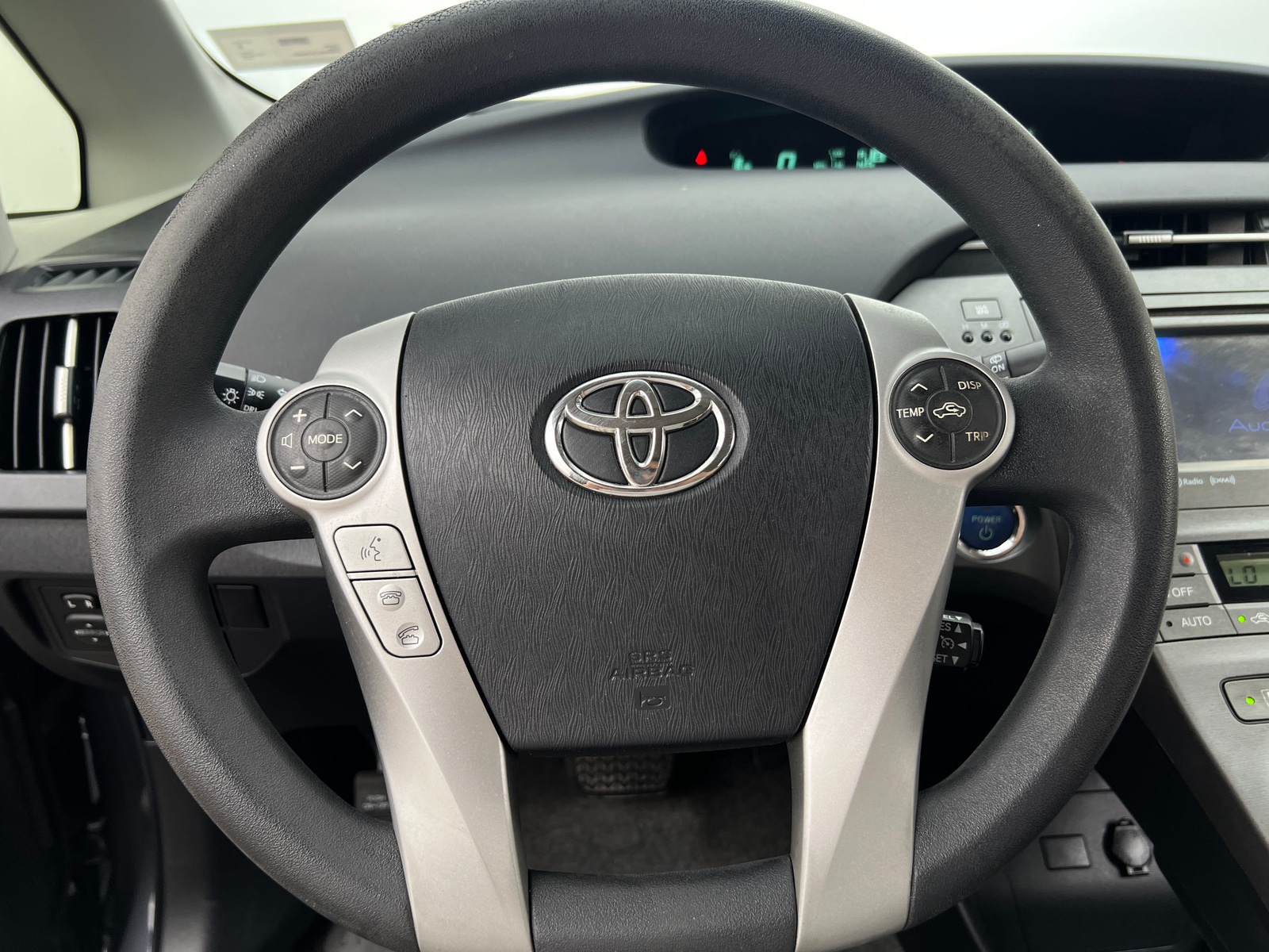 Thumbnail: 2013 Toyota Prius - 5