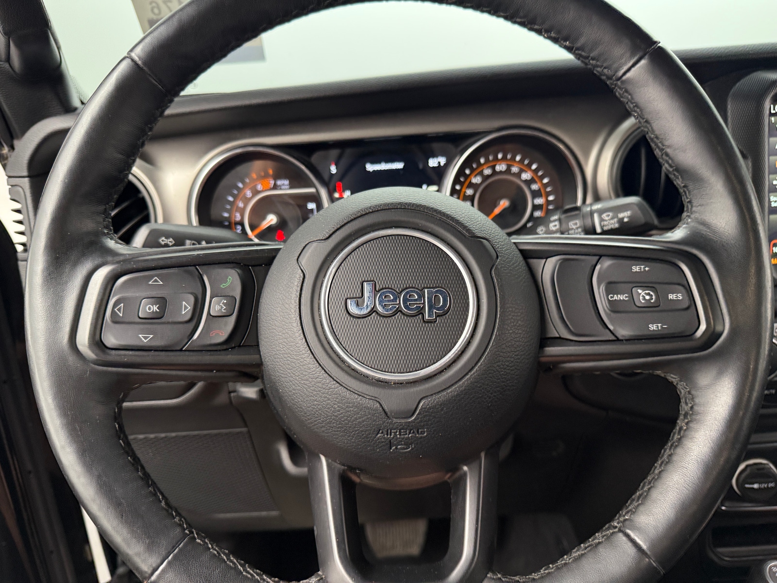 Thumbnail: 2021 Jeep Wrangler - 5