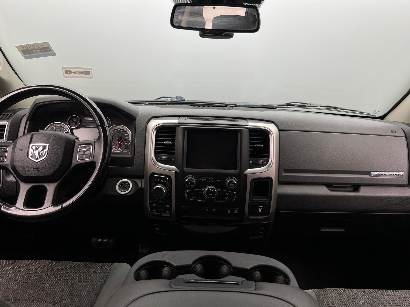 Thumbnail: 2019 RAM 1500 Classic - 3