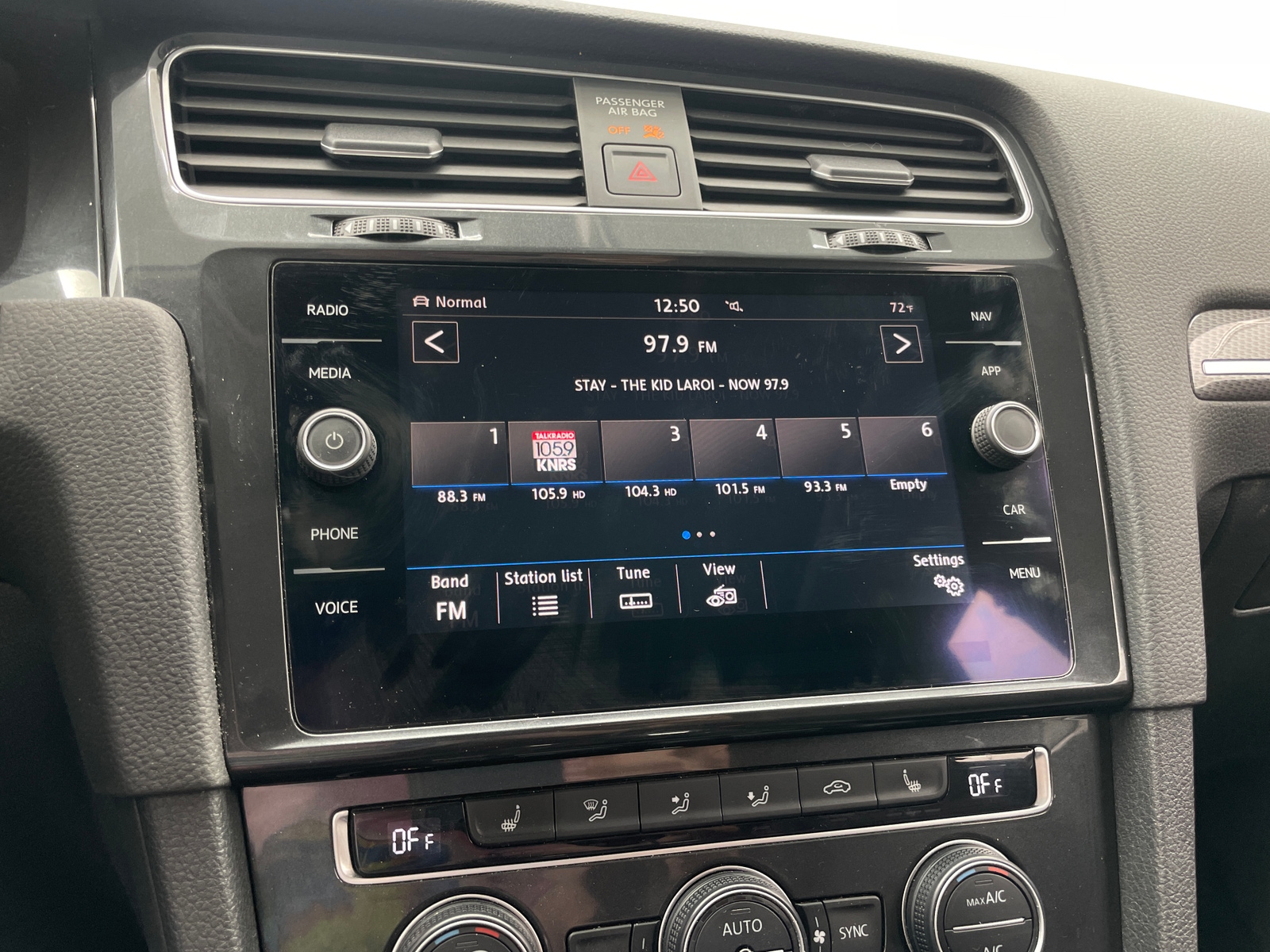 Thumbnail: 2019 Volkswagen Golf - 3