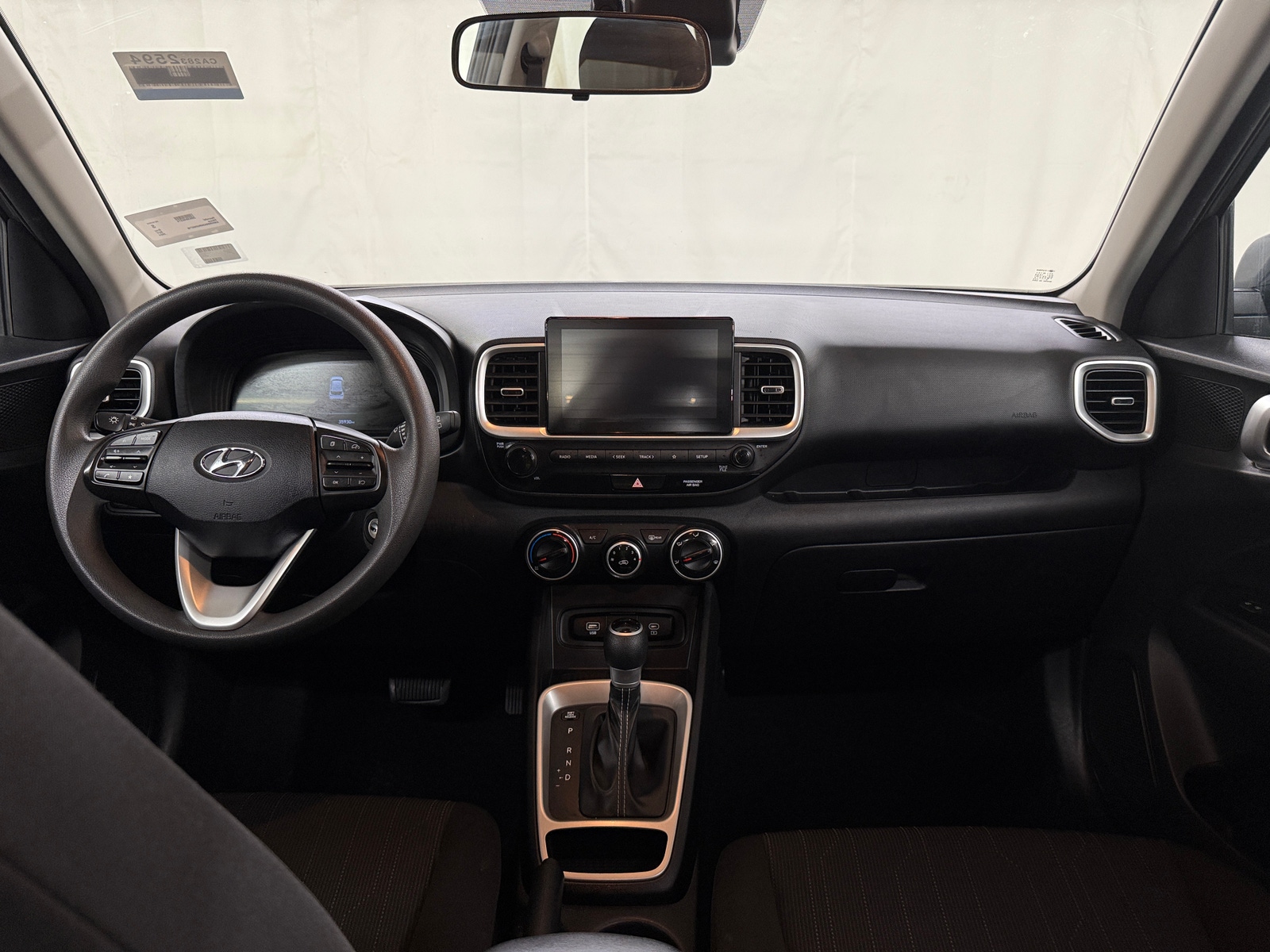 Thumbnail: 2024 Hyundai Venue - 3