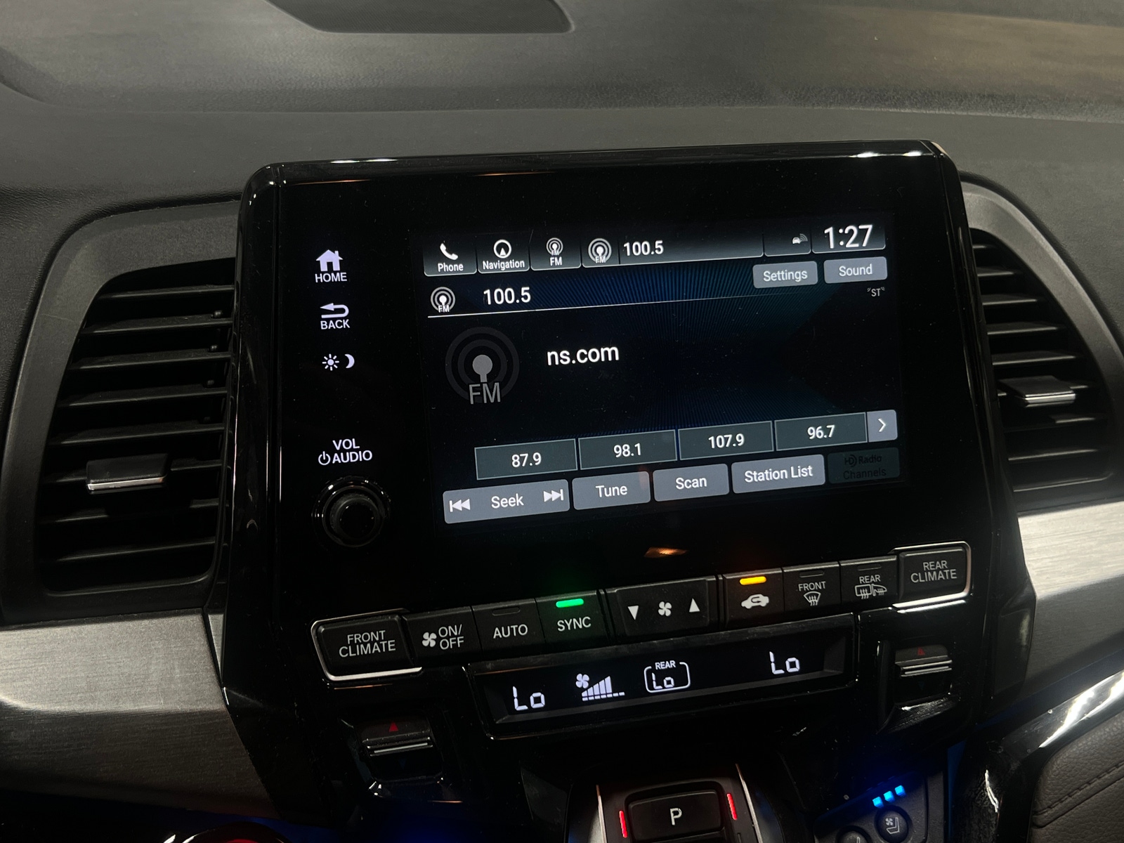 Thumbnail: 2018 Honda Odyssey - 3