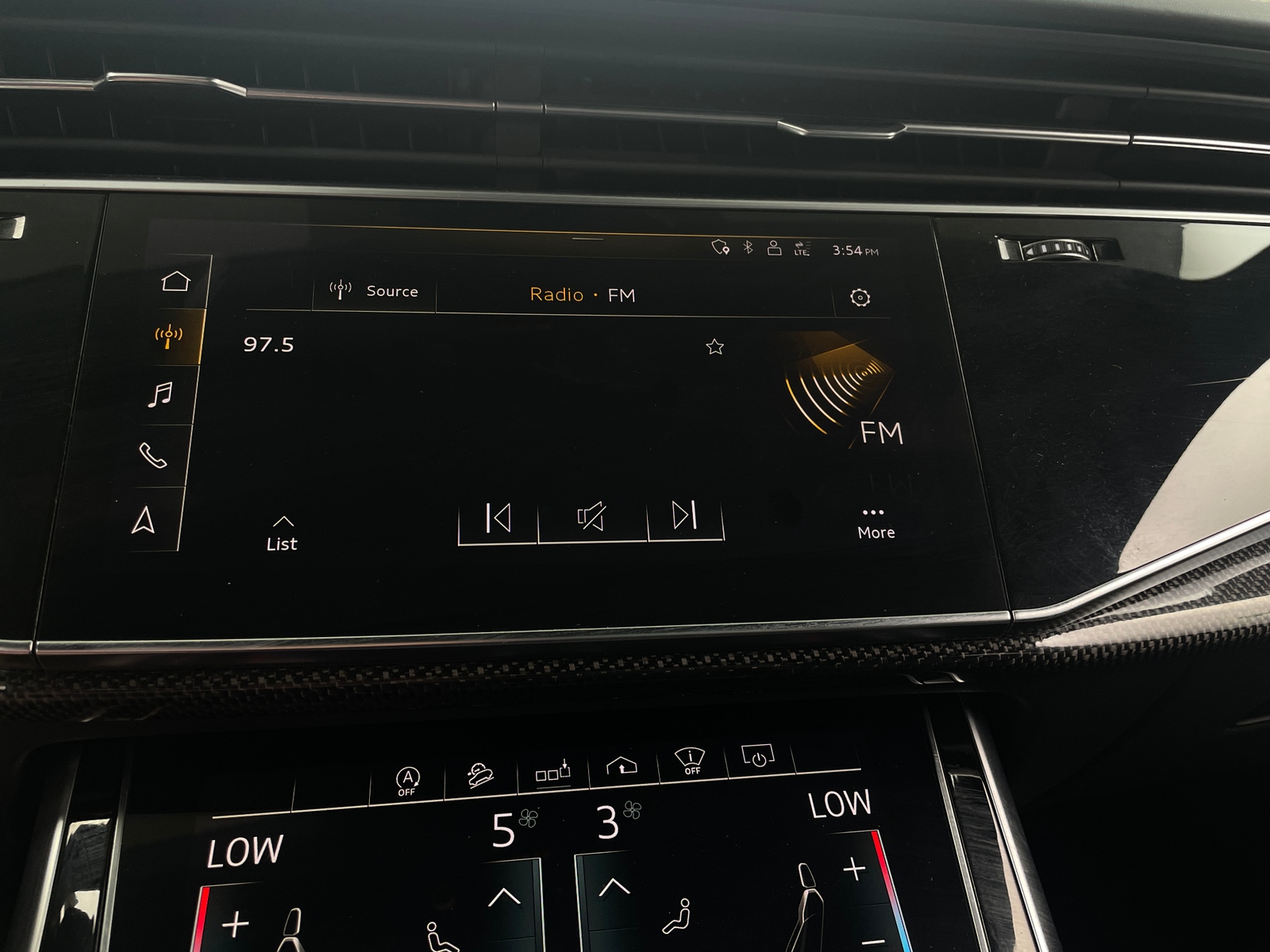 Thumbnail: 2020 Audi SQ7 - 4