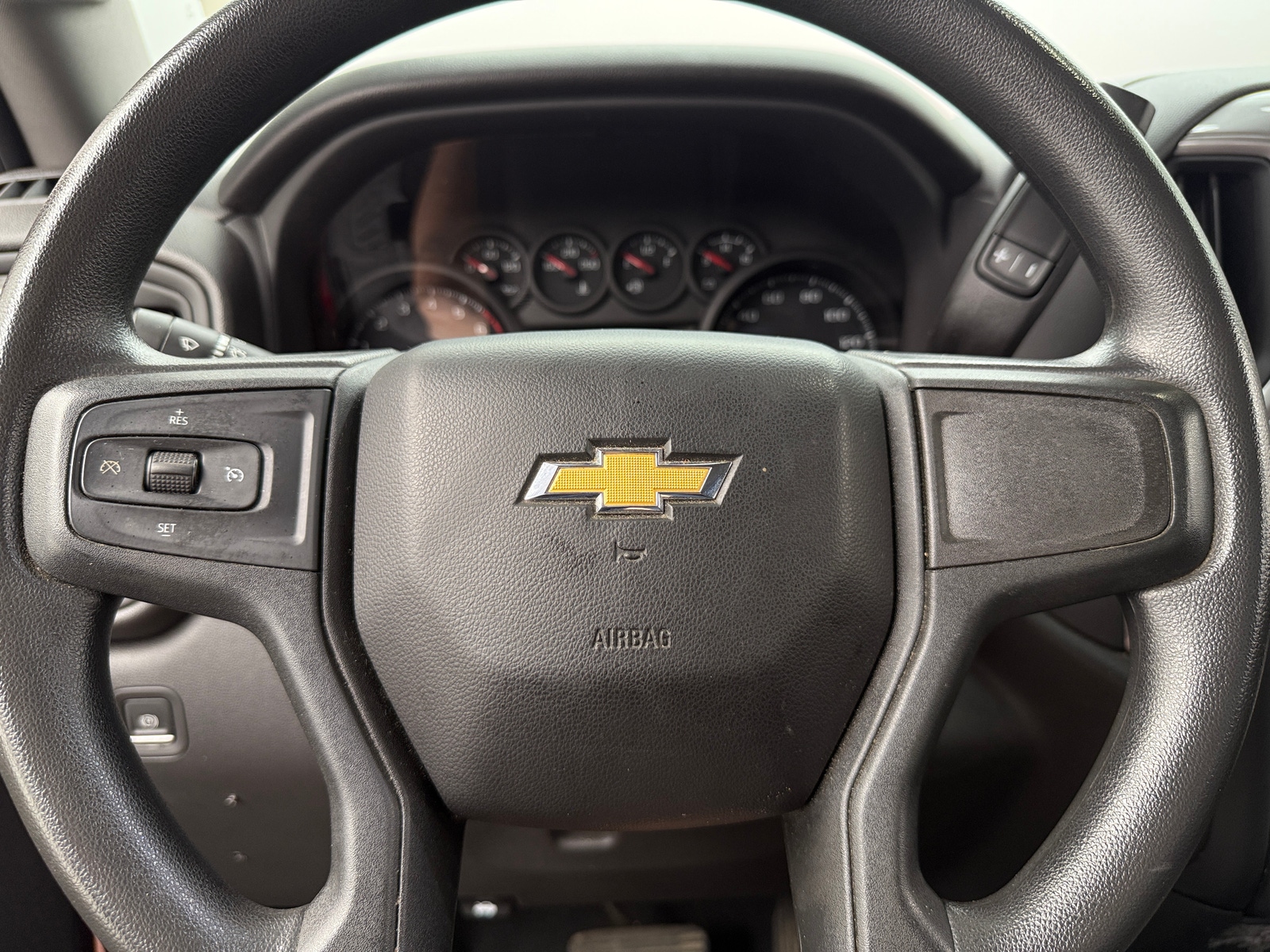 Thumbnail: 2022 Chevrolet Silverado 1500 - 5