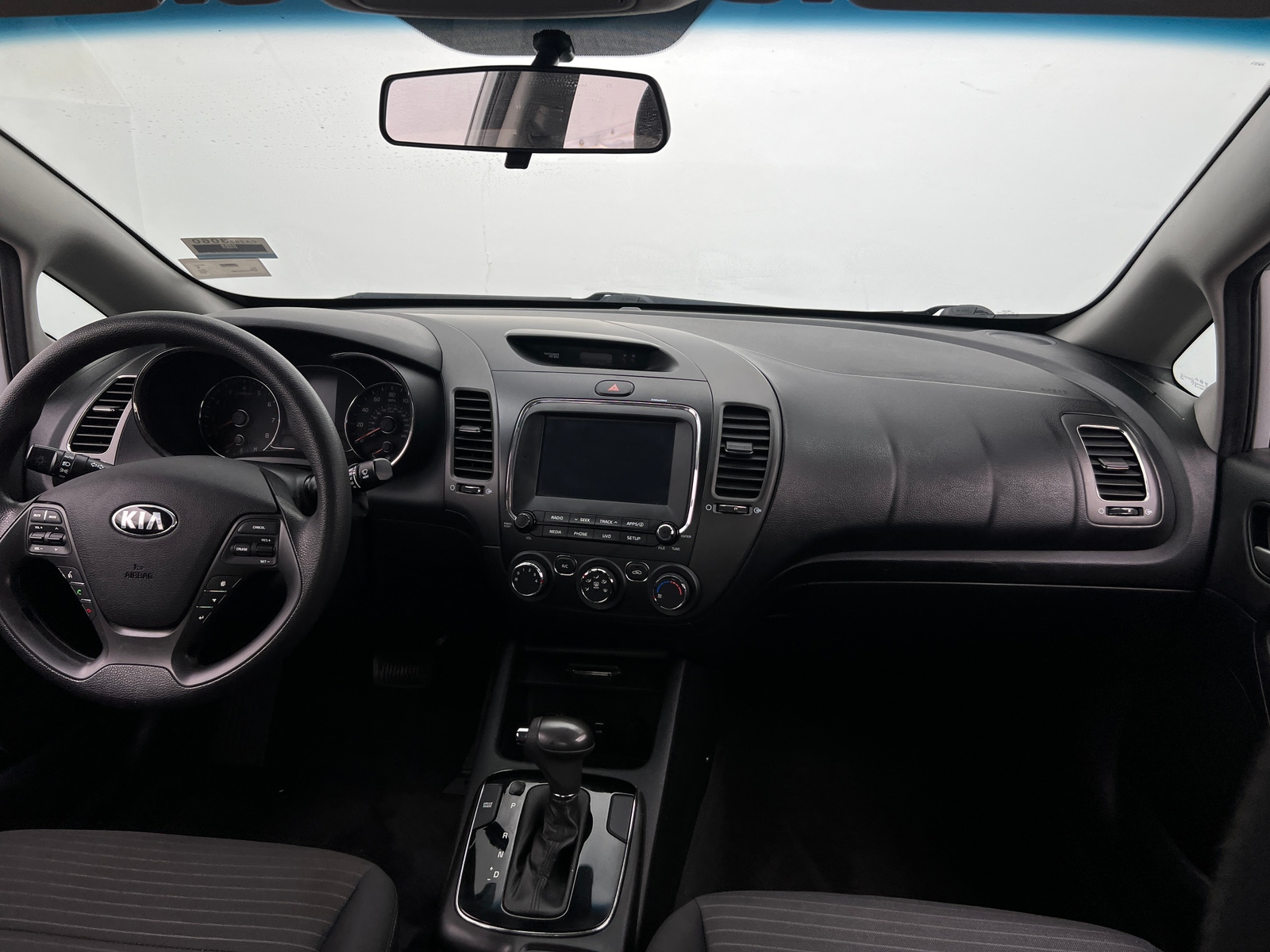 Thumbnail: 2018 Kia Forte - 3