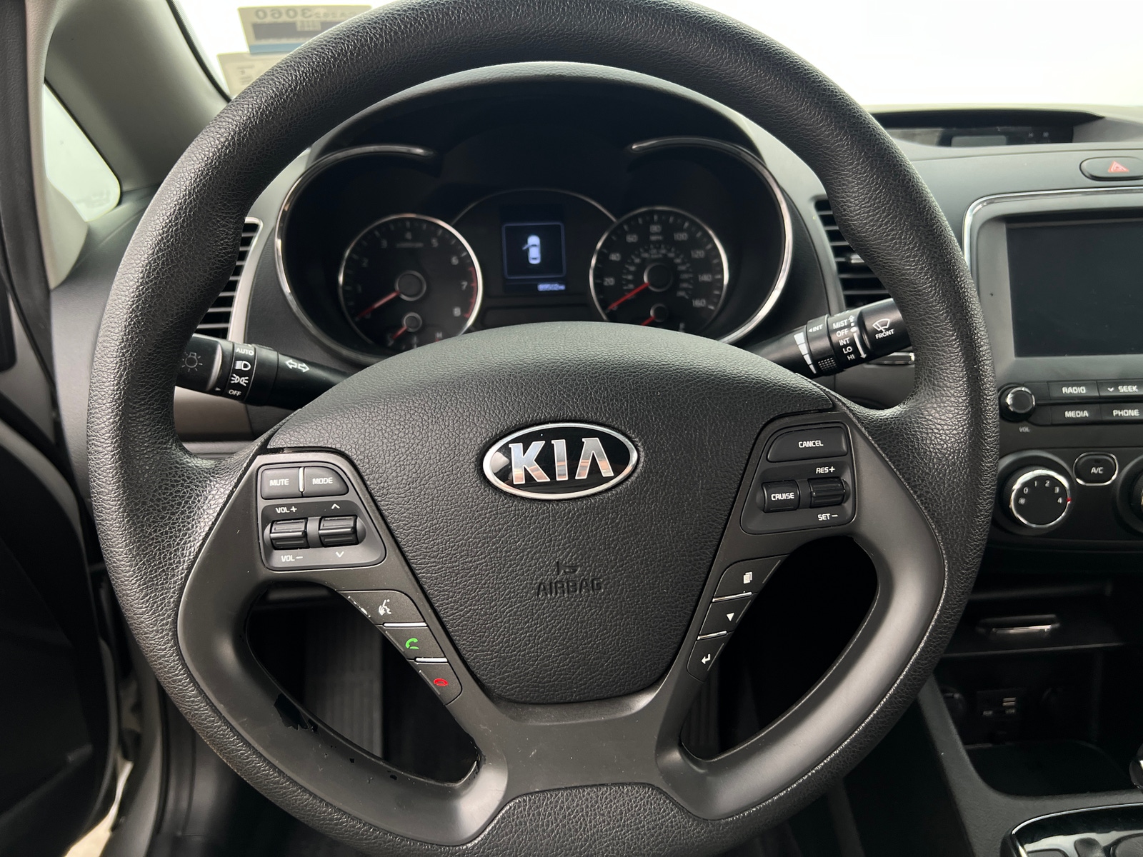 Thumbnail: 2018 Kia Forte - 5
