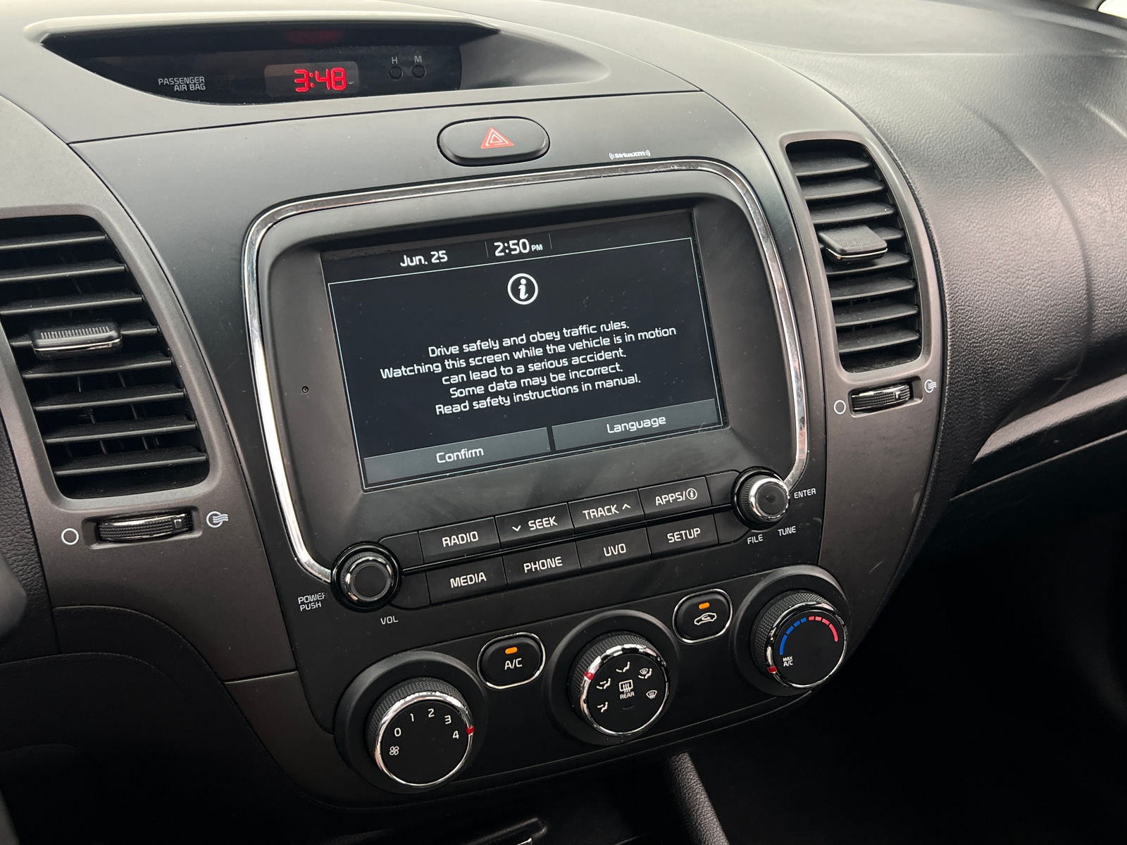 Thumbnail: 2018 Kia Forte - 4