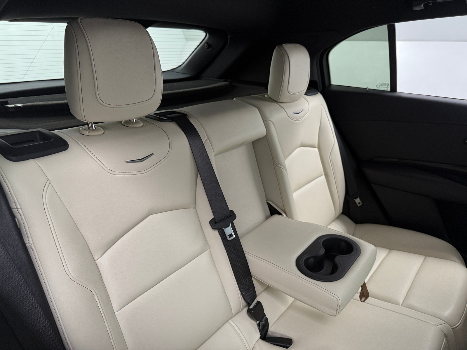 Thumbnail: 2019 Cadillac XT4 - 5