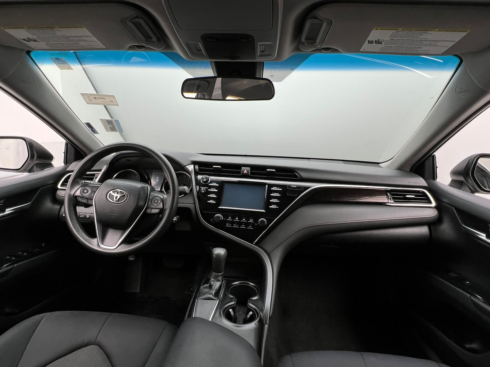 Thumbnail: 2018 Toyota Camry - 3