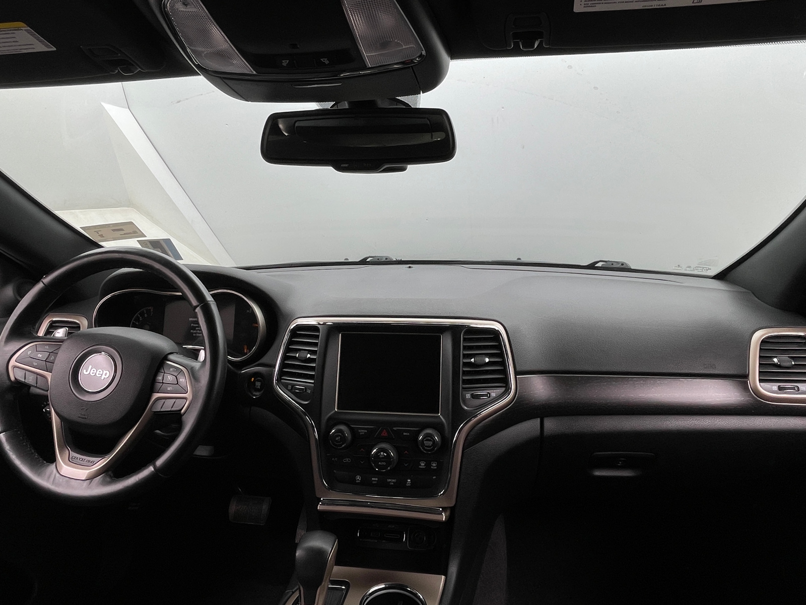 Thumbnail: 2016 Jeep Grand Cherokee - 3