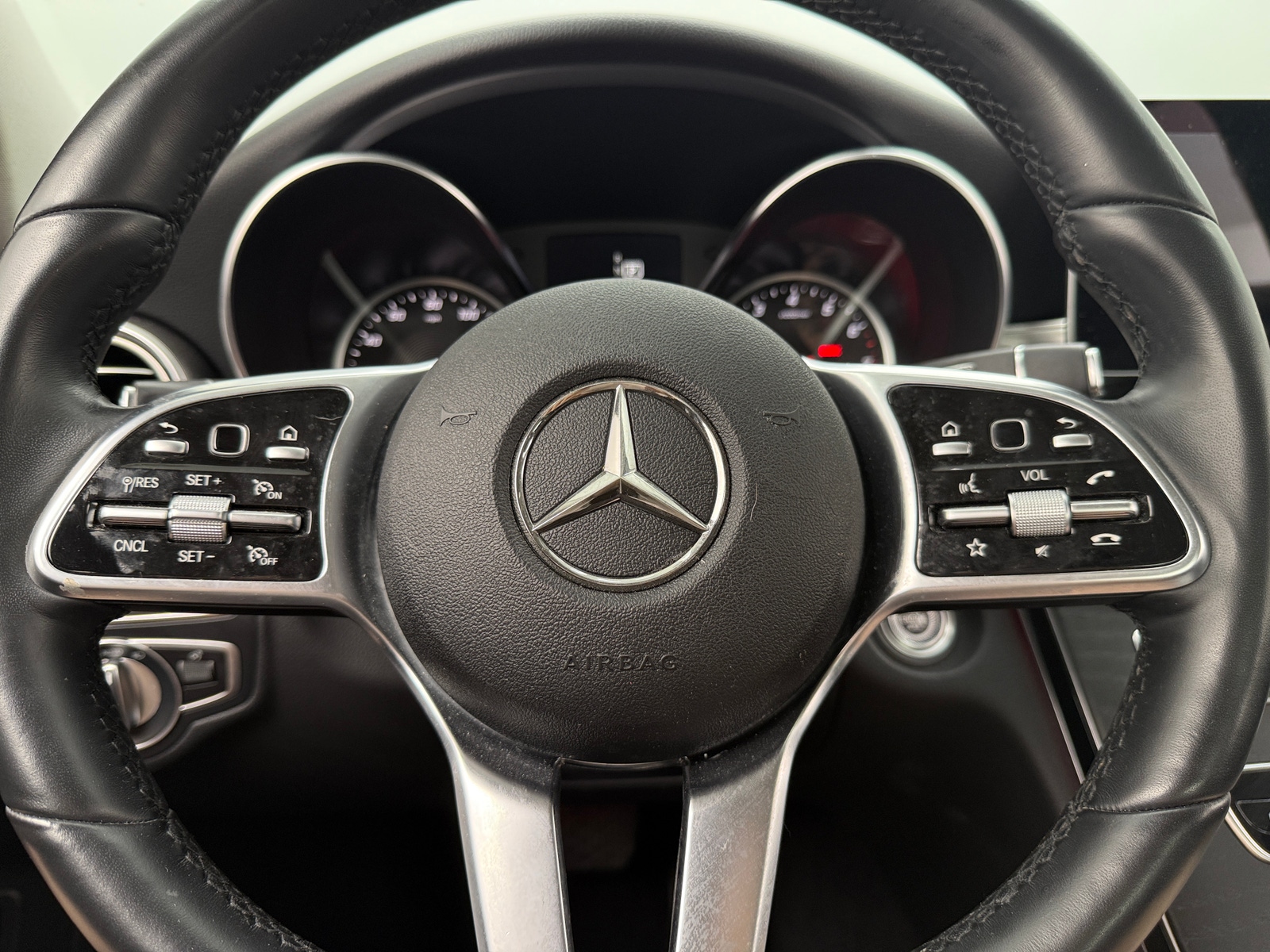 Thumbnail: 2020 Mercedes-Benz C-Class - 4