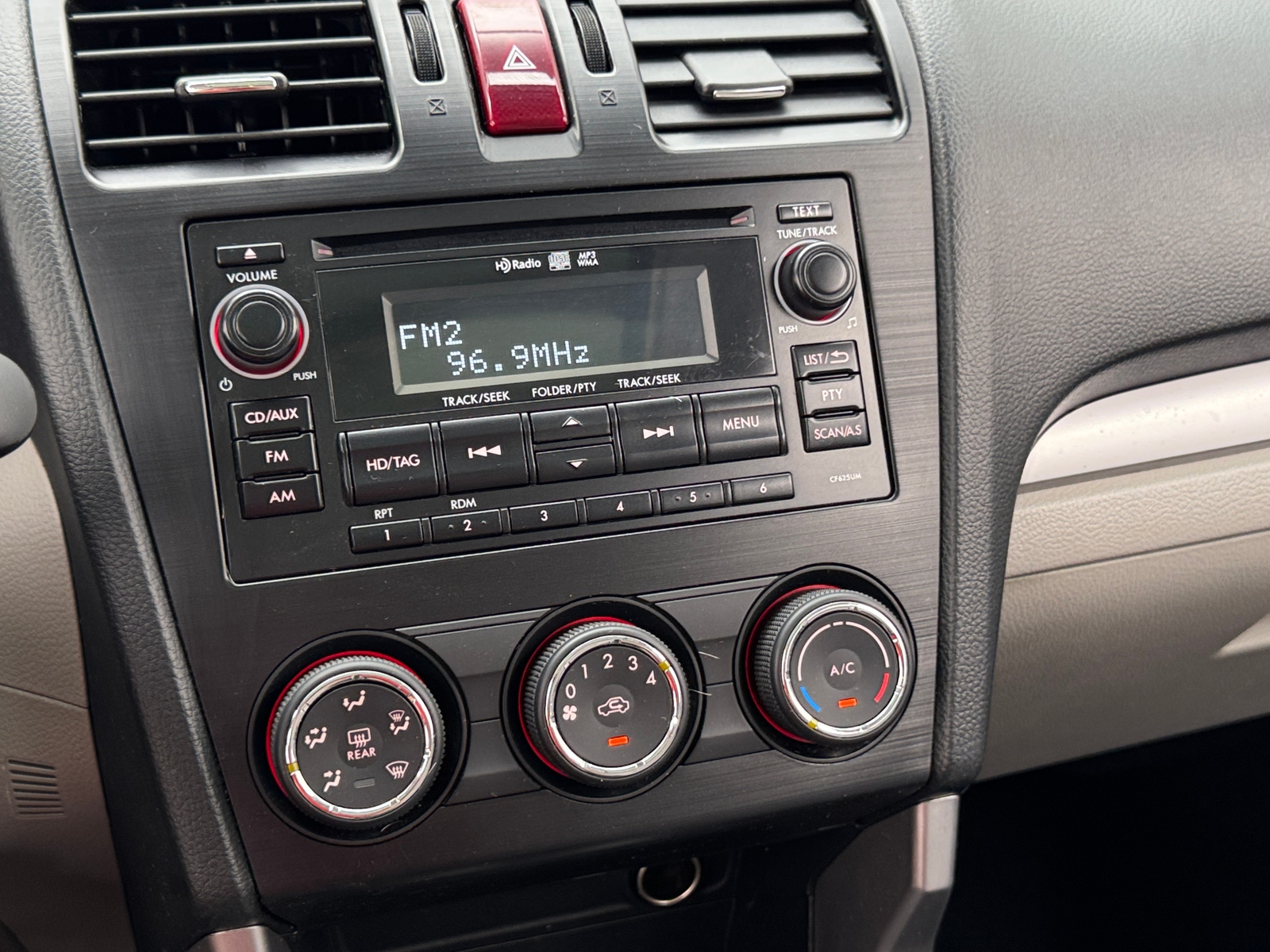 Thumbnail: 2015 Subaru Forester - 4