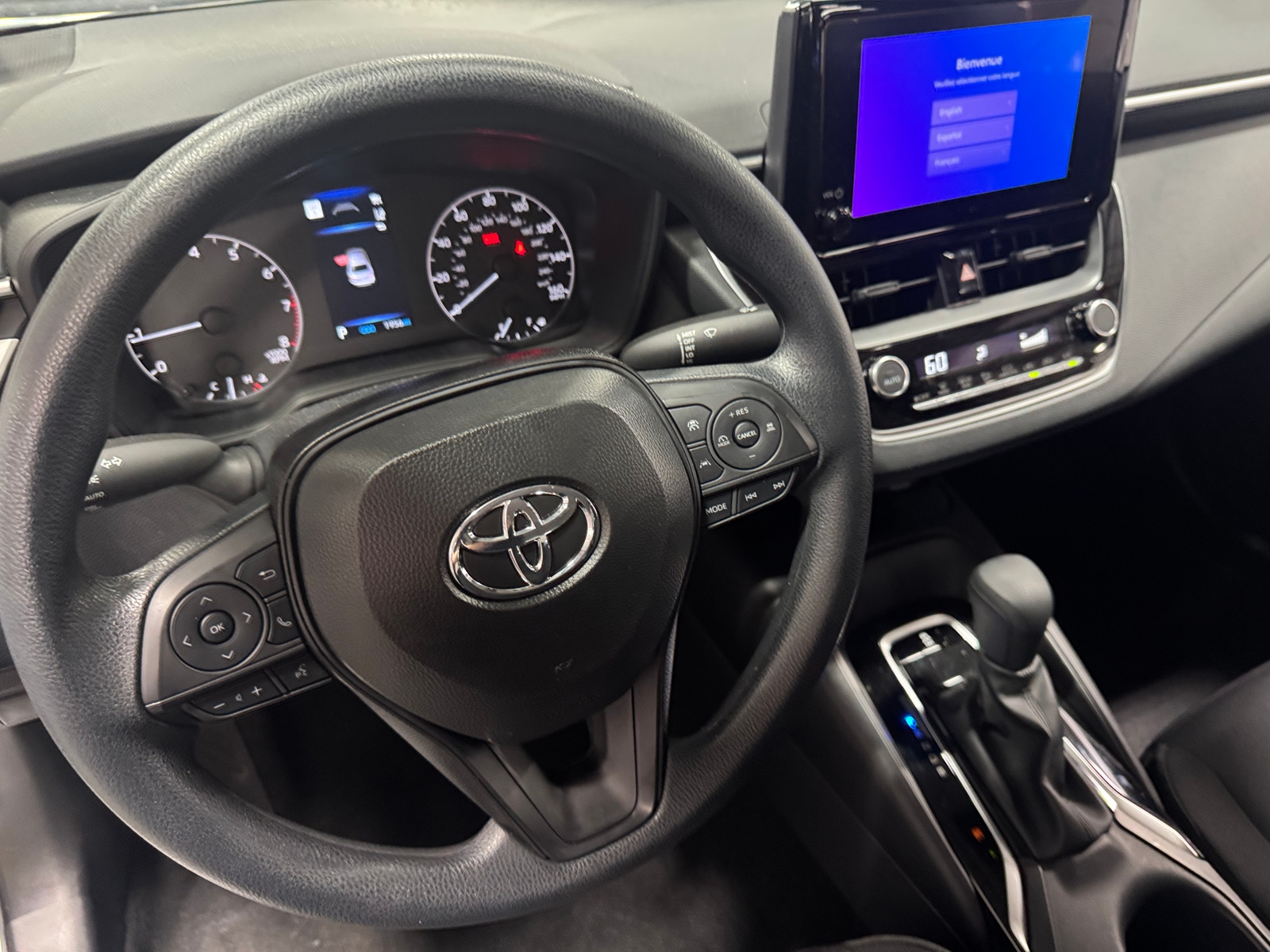 Thumbnail: 2025 Toyota Corolla - 5
