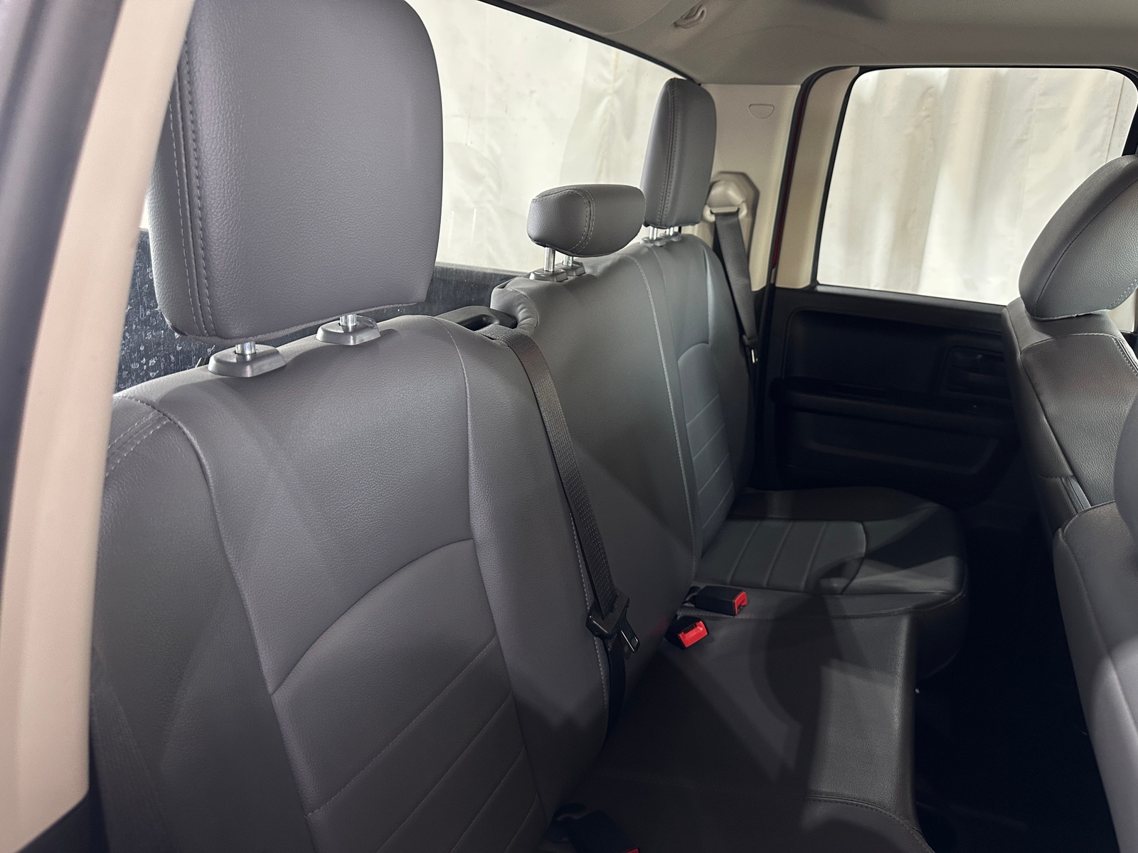 Thumbnail: 2019 RAM 1500 Classic - 5