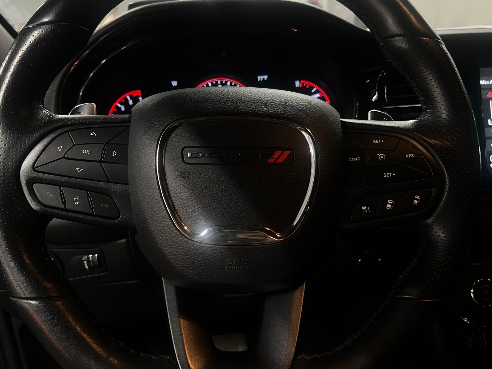 Thumbnail: 2022 Dodge Durango - 4