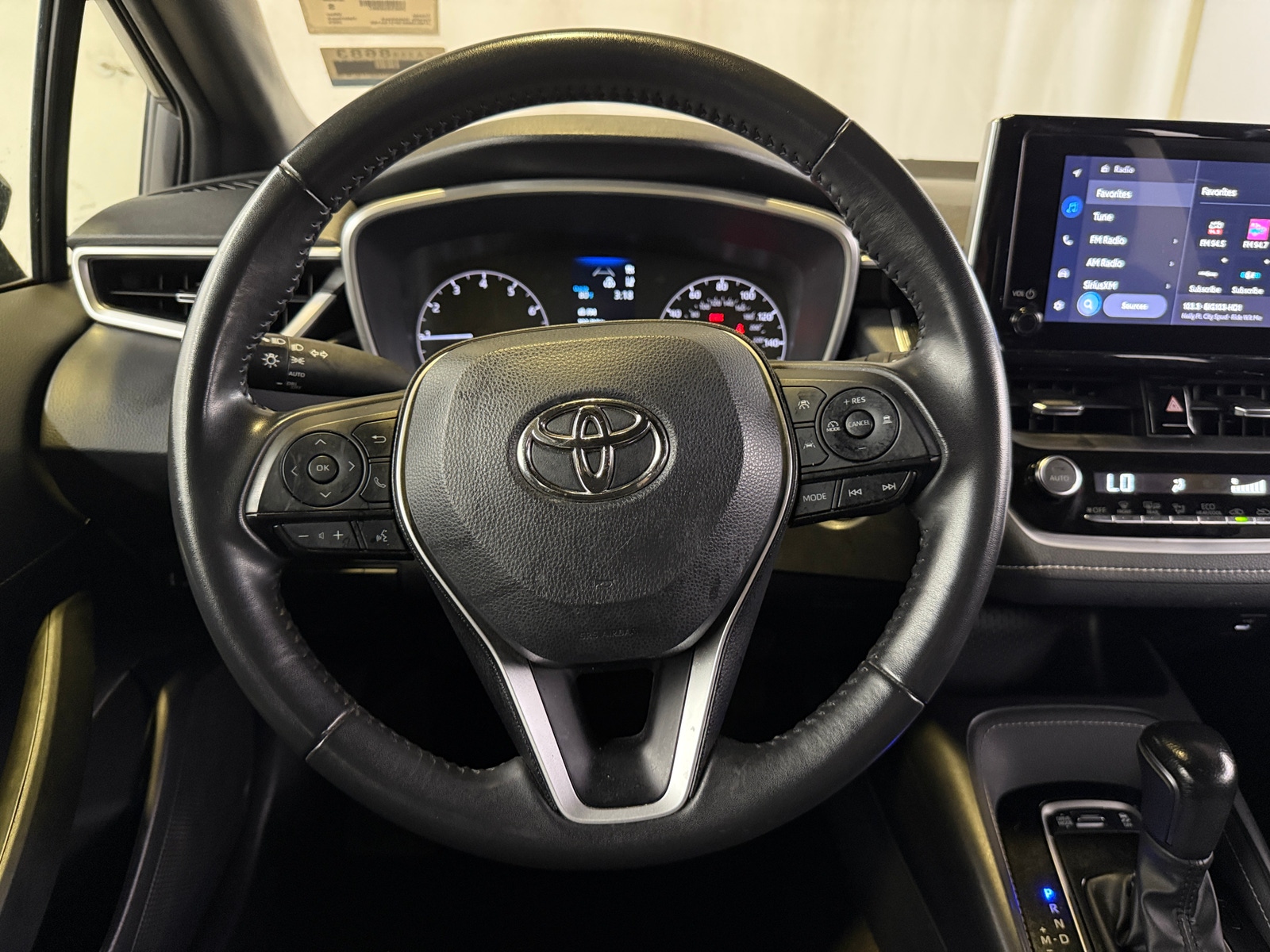 Thumbnail: 2023 Toyota Corolla - 5