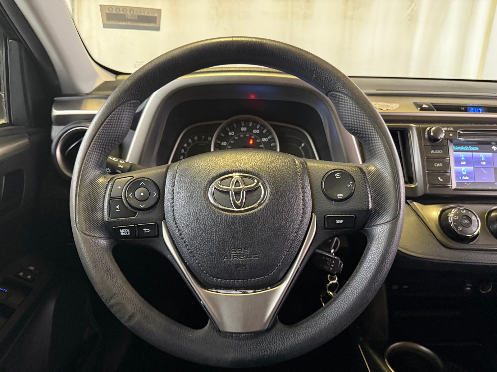 Thumbnail: 2015 Toyota RAV4 - 5