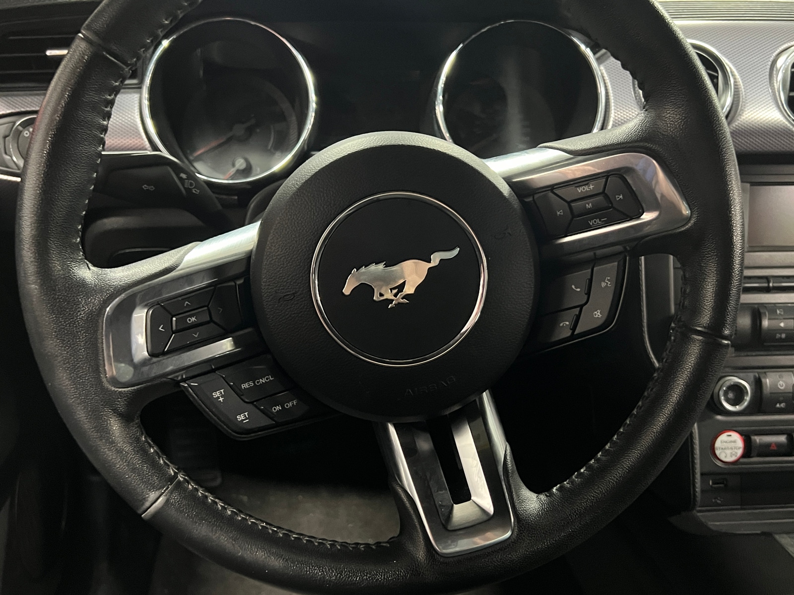Thumbnail: 2017 Ford Mustang - 4