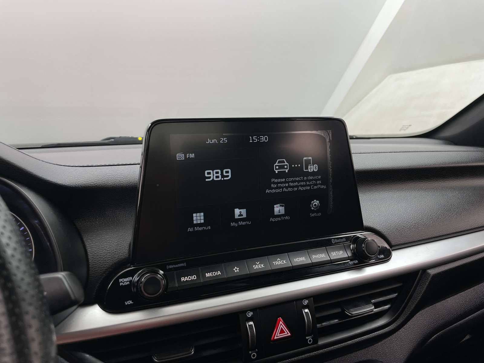 Thumbnail: 2020 Kia Forte - 3