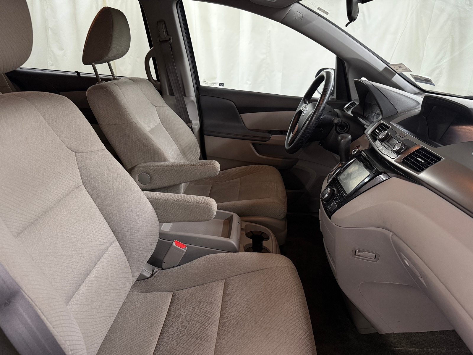 Thumbnail: 2016 Honda Odyssey - 2