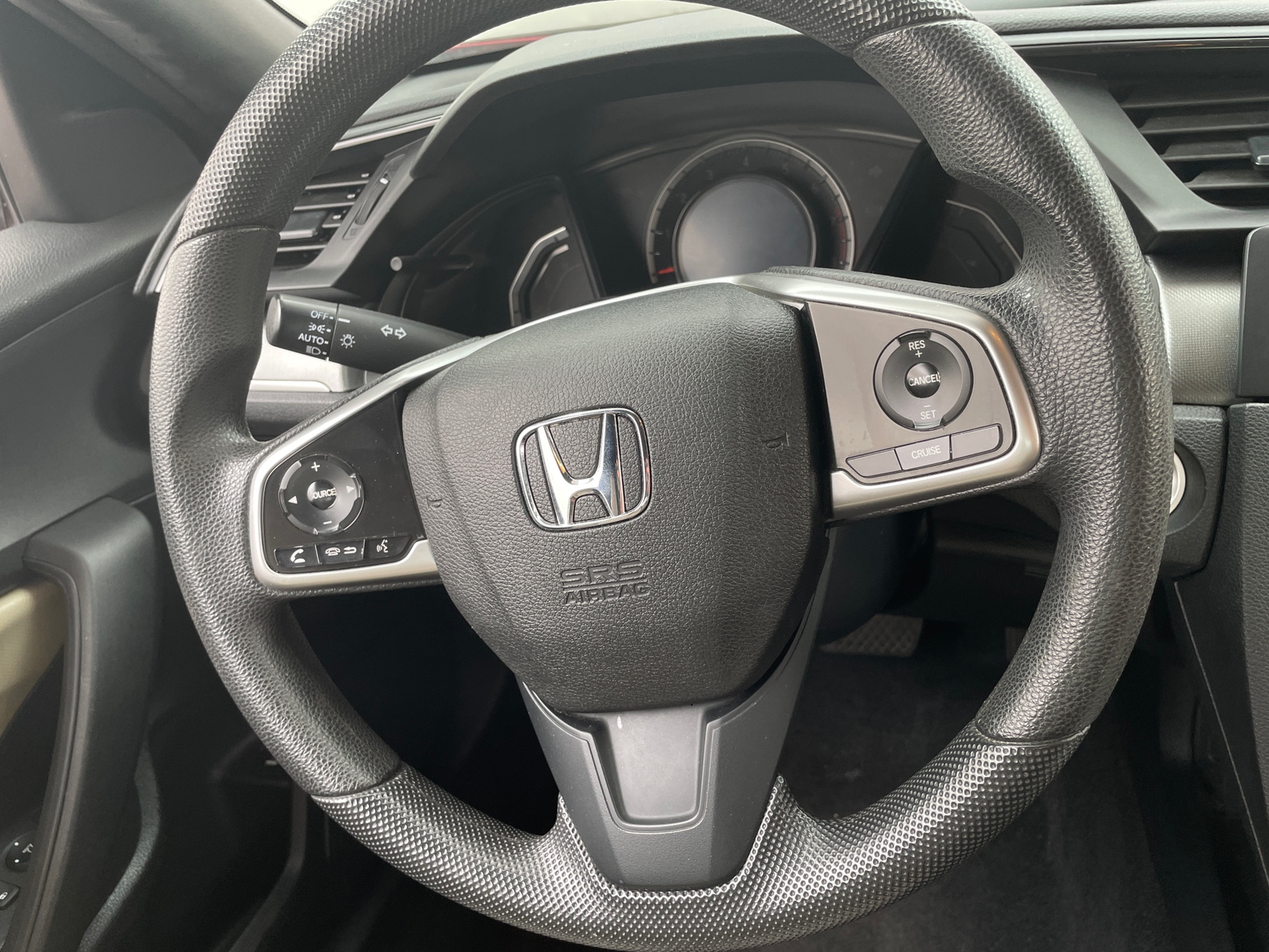 Thumbnail: 2016 Honda Civic - 4
