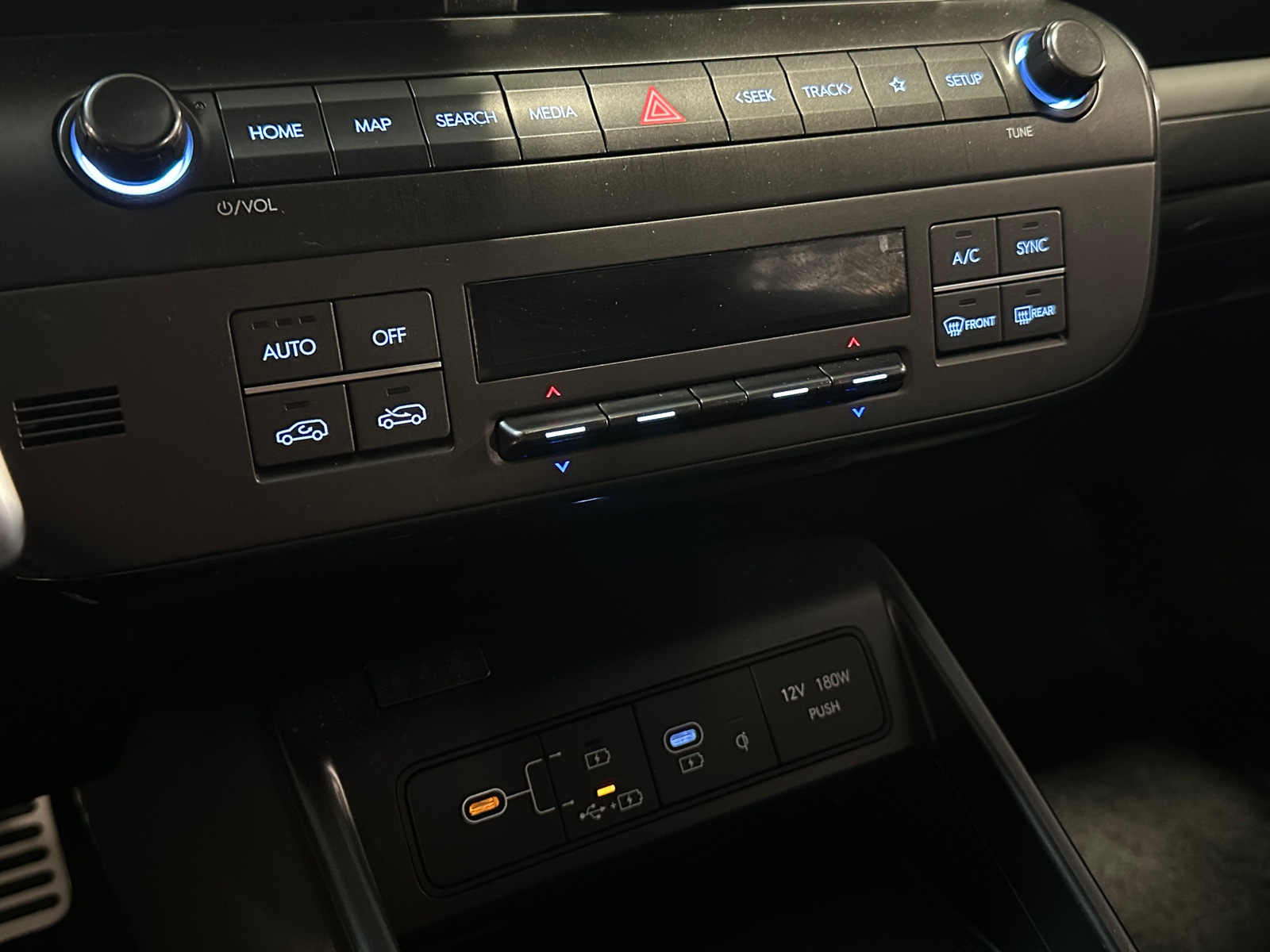 Thumbnail: 2024 Hyundai Kona - 4
