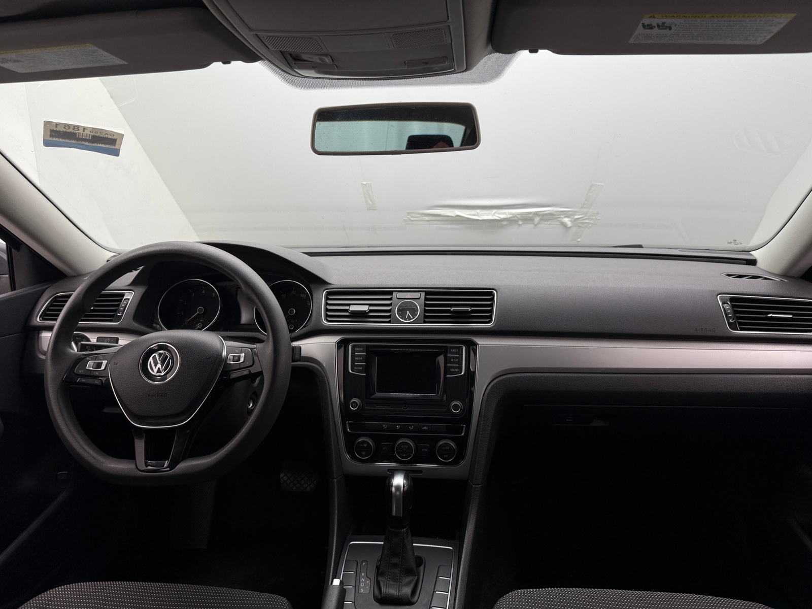 Thumbnail: 2017 Volkswagen Passat - 3