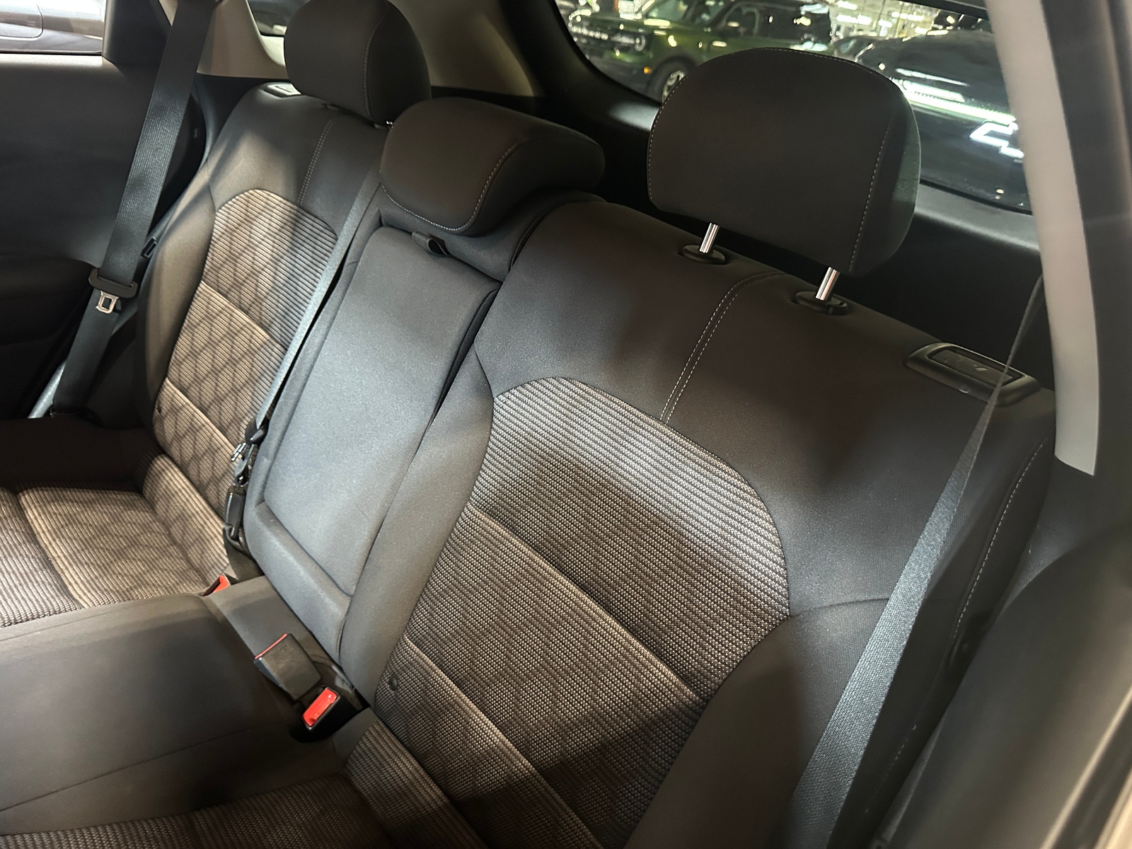 Thumbnail: 2017 Kia Niro - 6