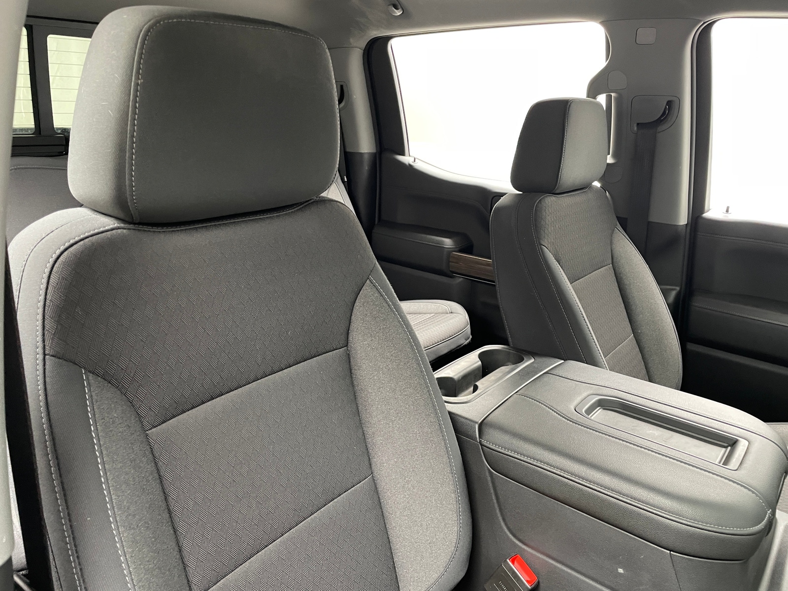 Thumbnail: 2020 Chevrolet Silverado 1500 - 2