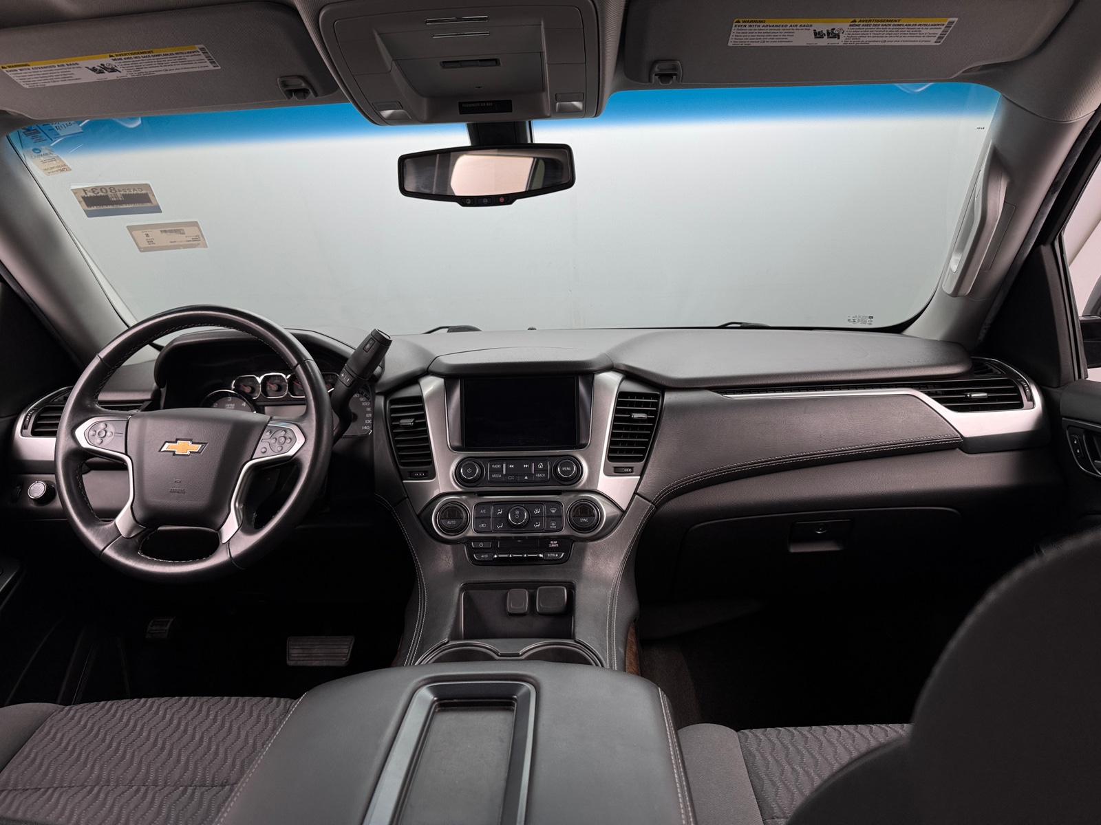 Thumbnail: 2018 Chevrolet Tahoe - 3