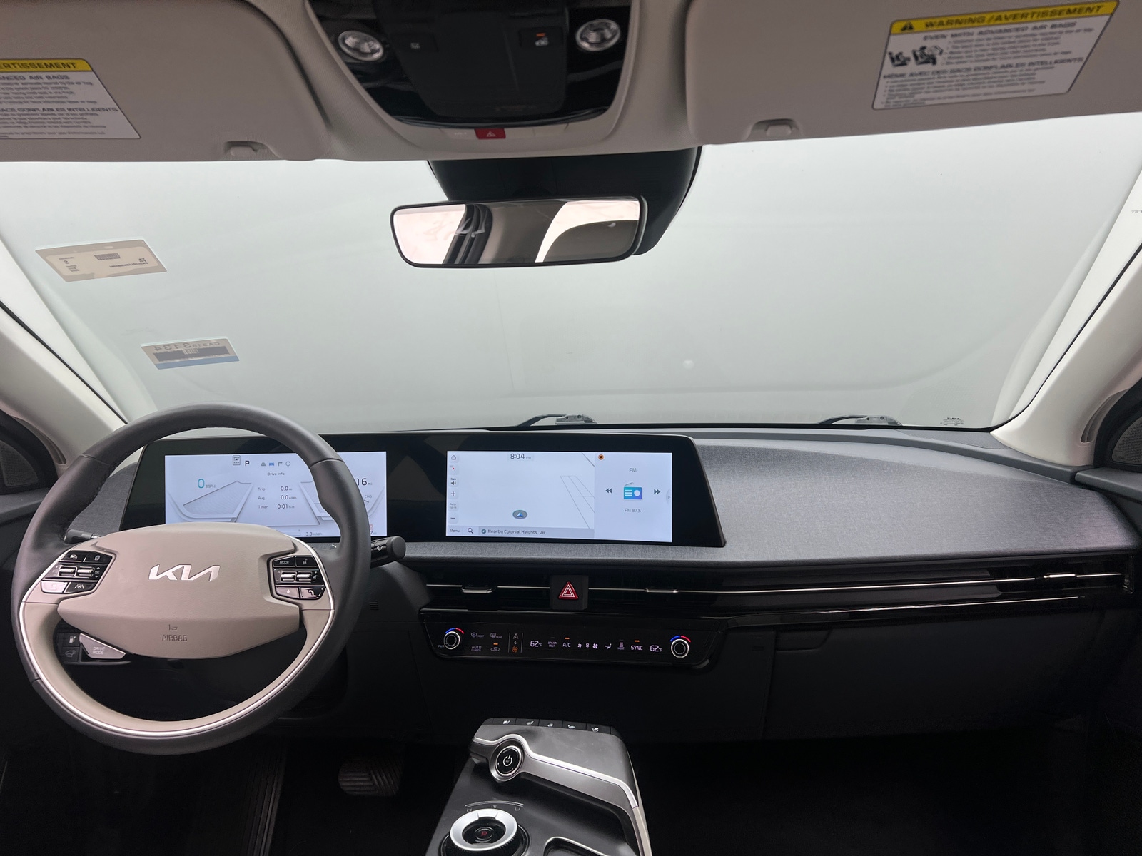 Thumbnail: 2022 Kia EV6 - 2