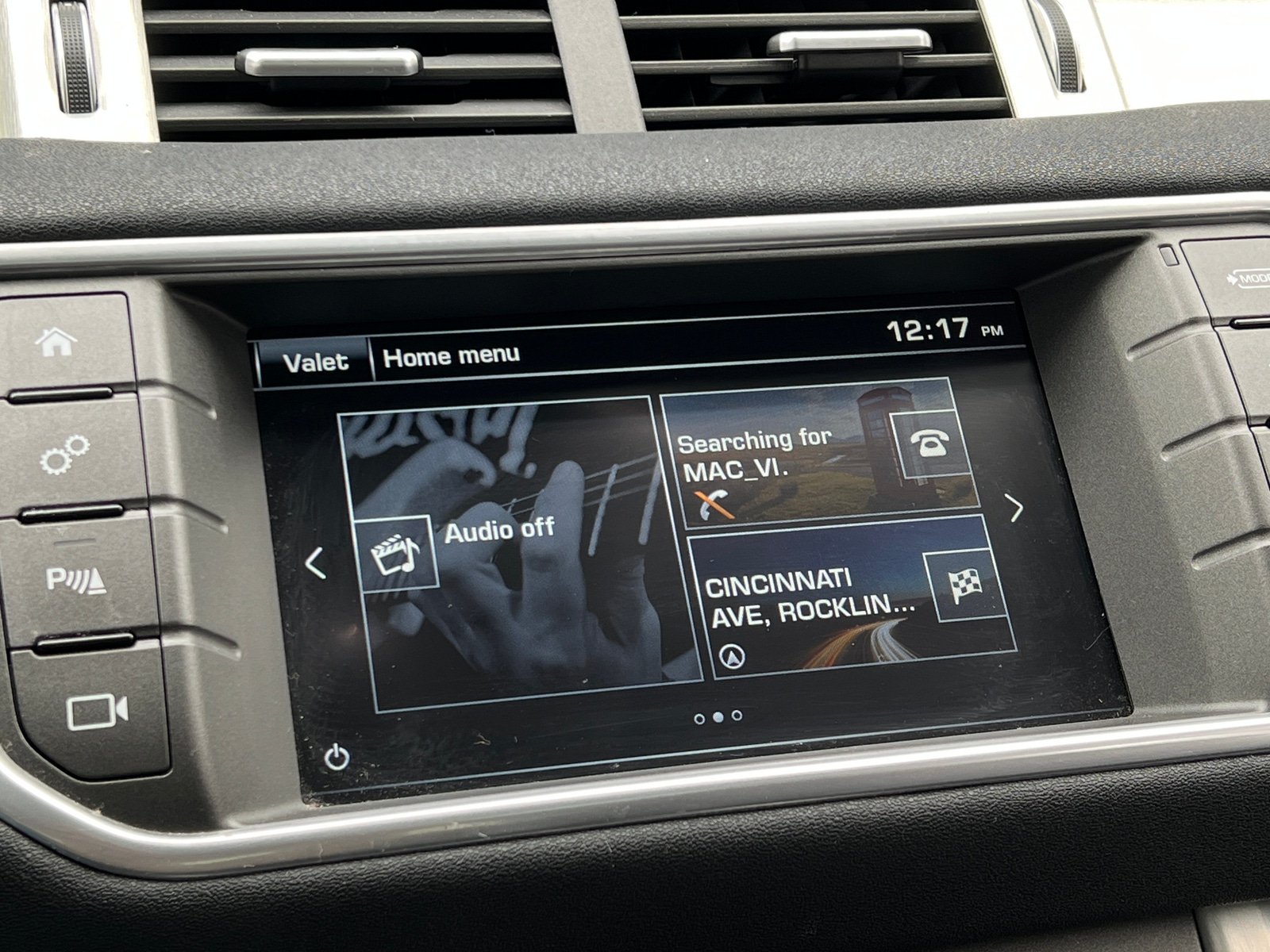 Thumbnail: 2016 Land Rover Range Rover Evoque - 3