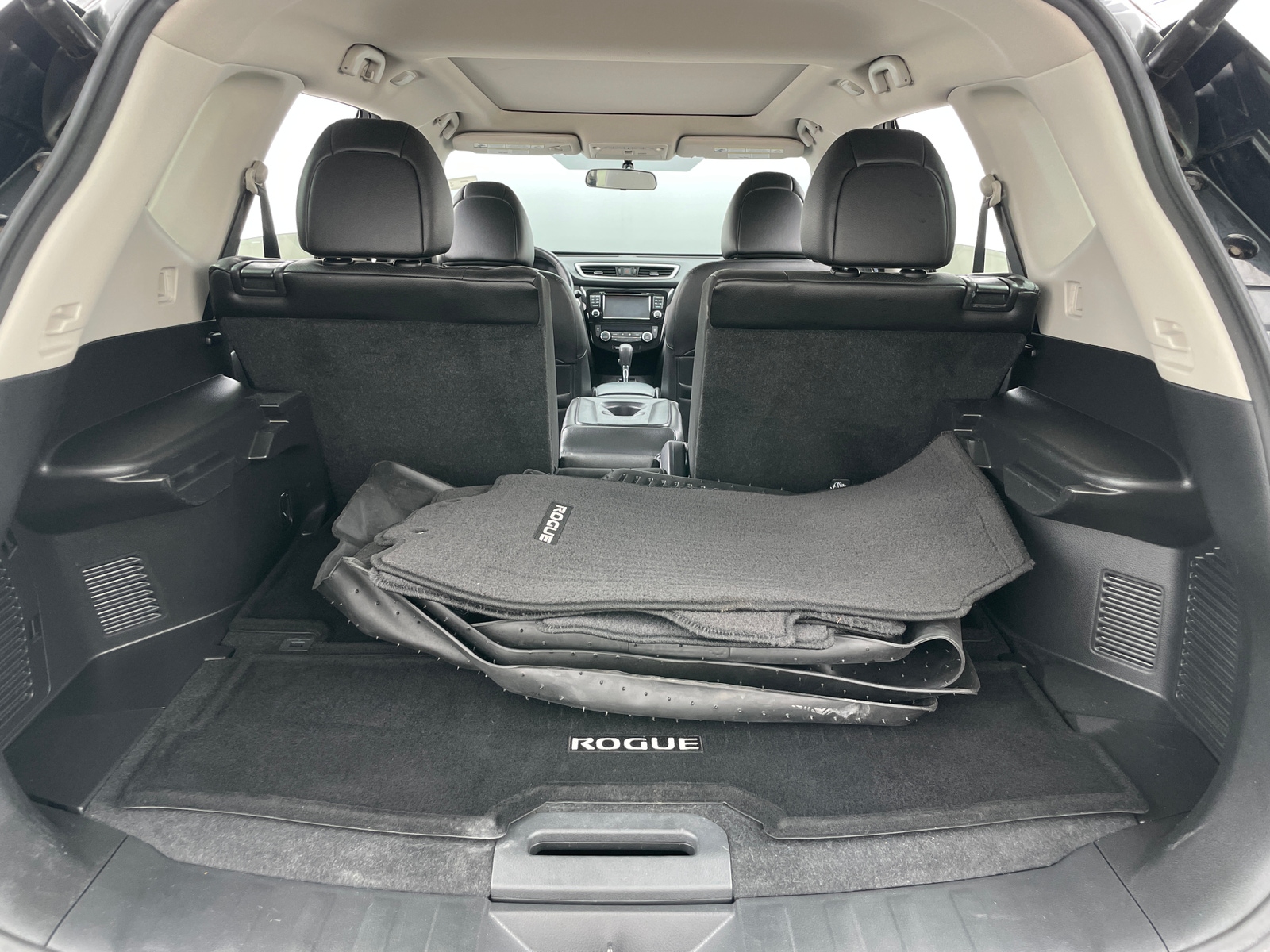 Thumbnail: 2016 Nissan Rogue - 6