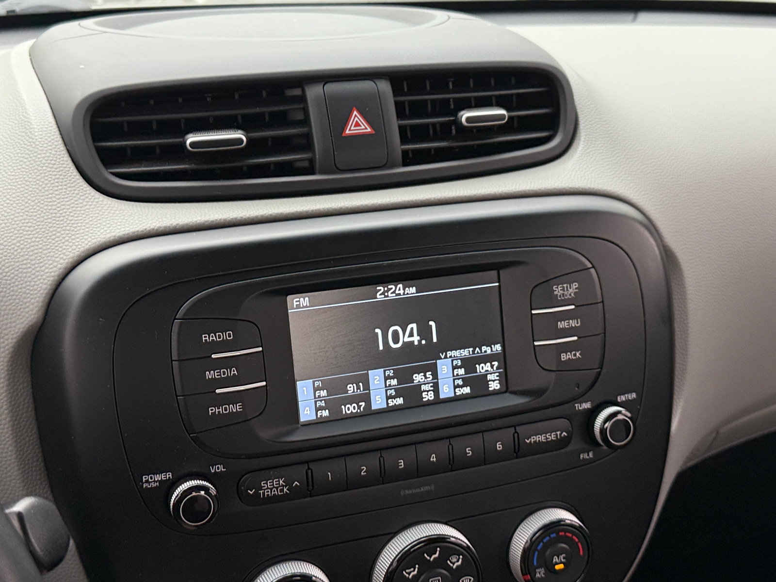 Thumbnail: 2018 Kia Soul - 4