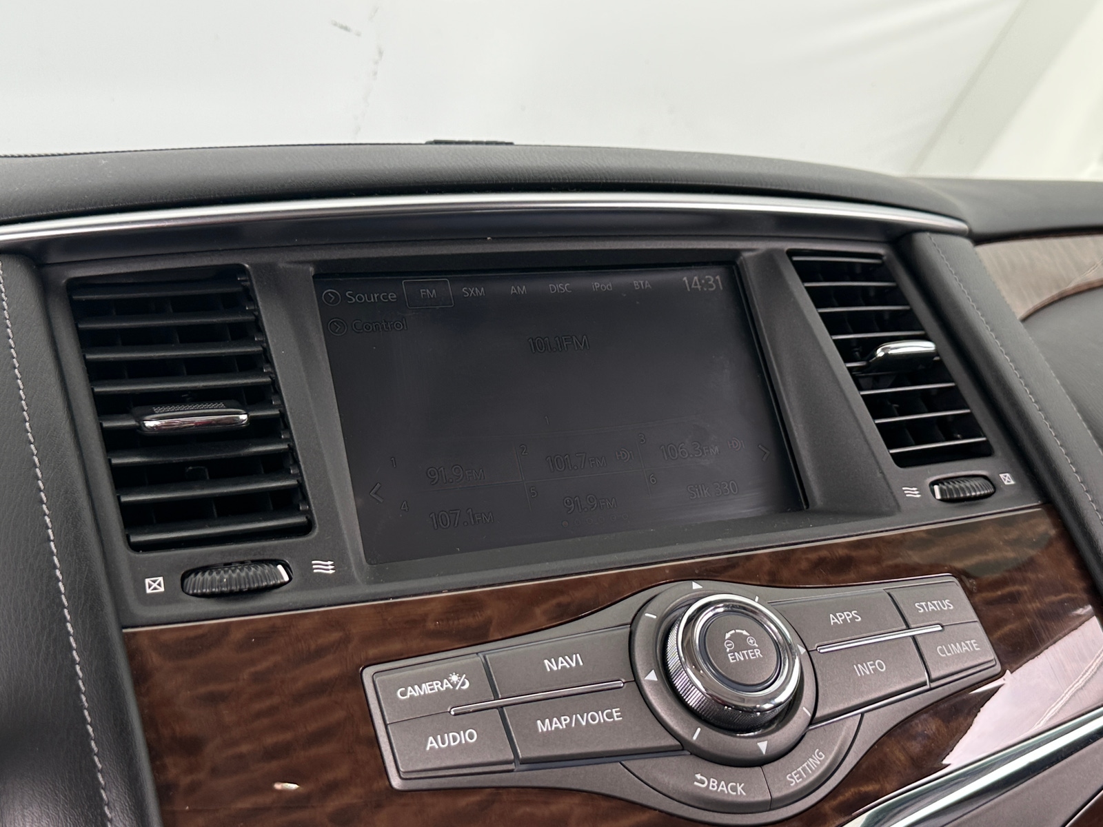 Thumbnail: 2019 Nissan Armada - 3