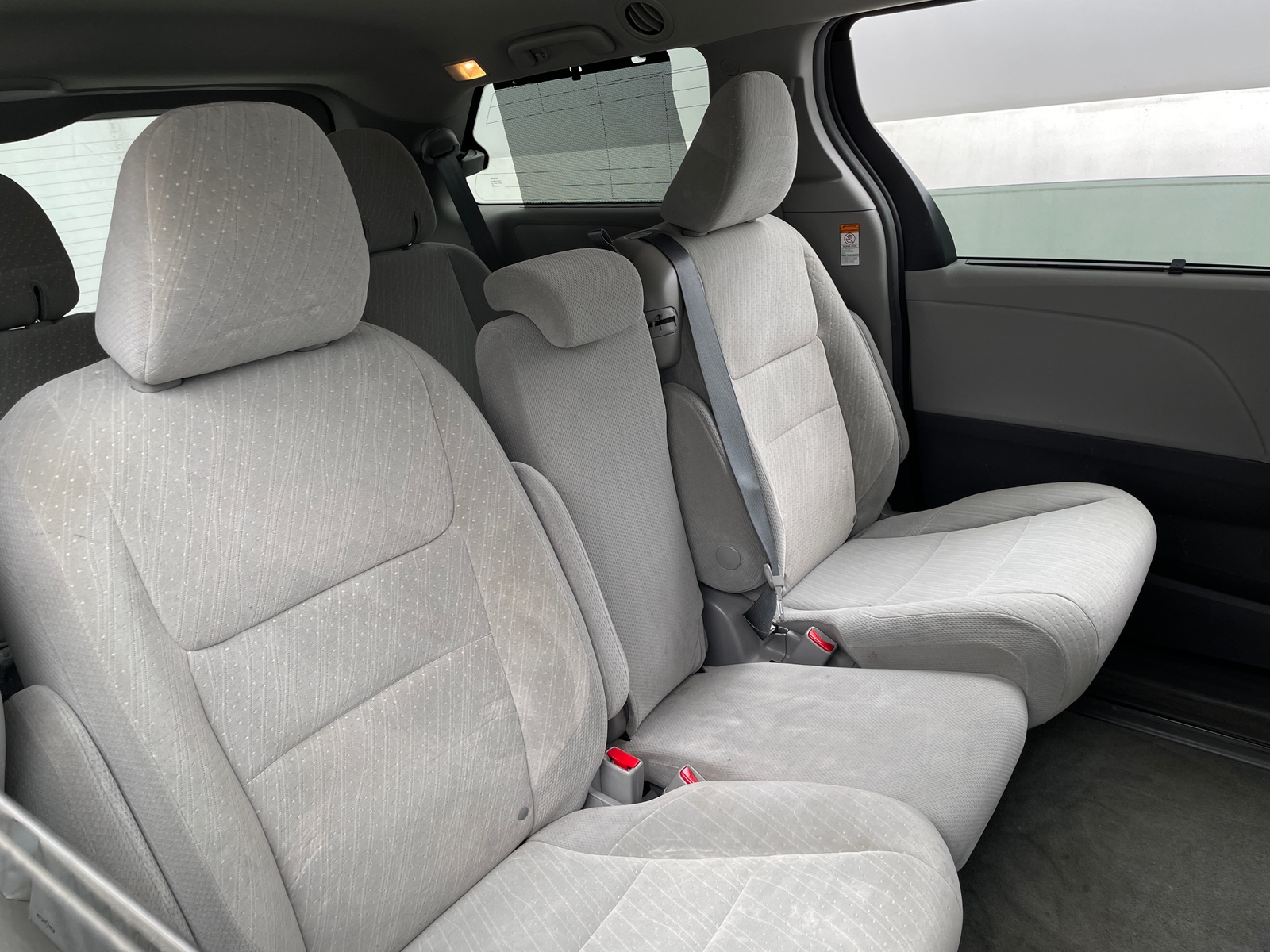 Thumbnail: 2019 Toyota Sienna - 6