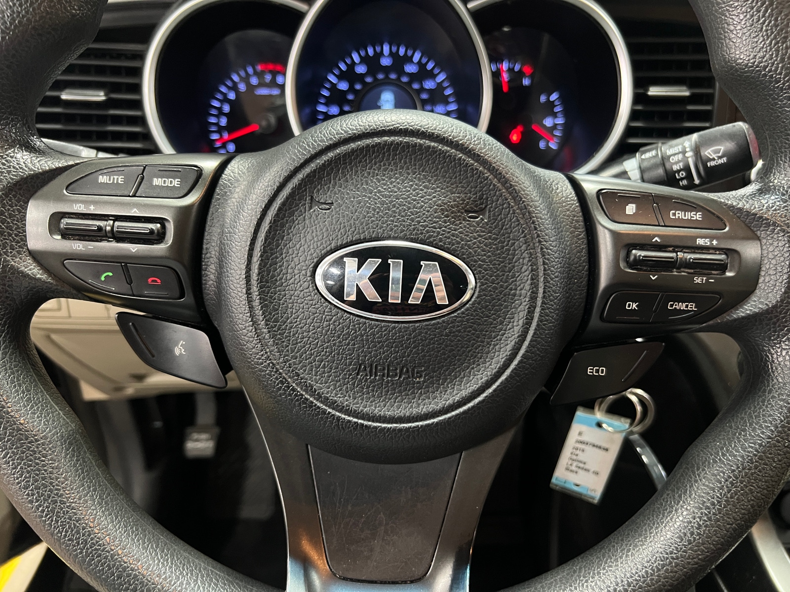 Thumbnail: 2015 Kia Optima - 5