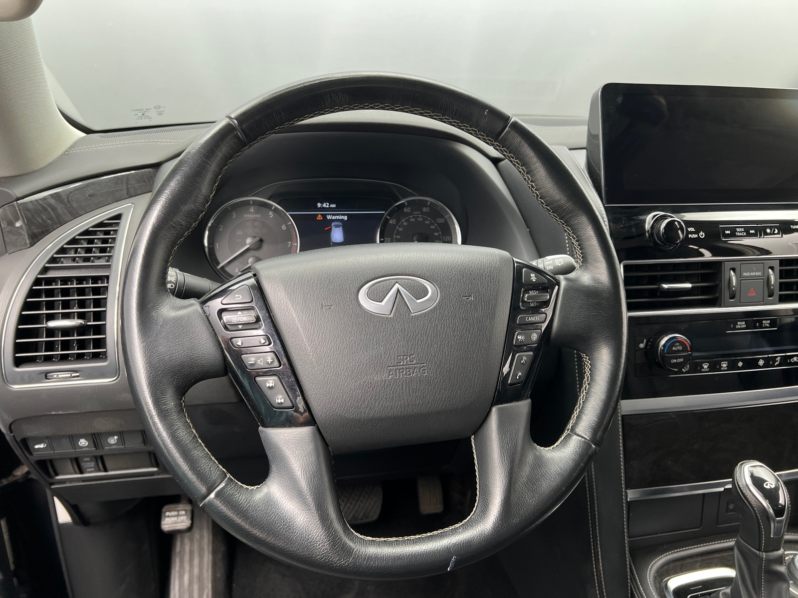 Thumbnail: 2022 INFINITI QX80 - 4
