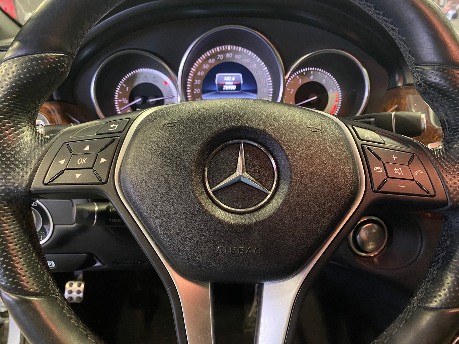 Thumbnail: 2014 Mercedes-Benz CLS - 4