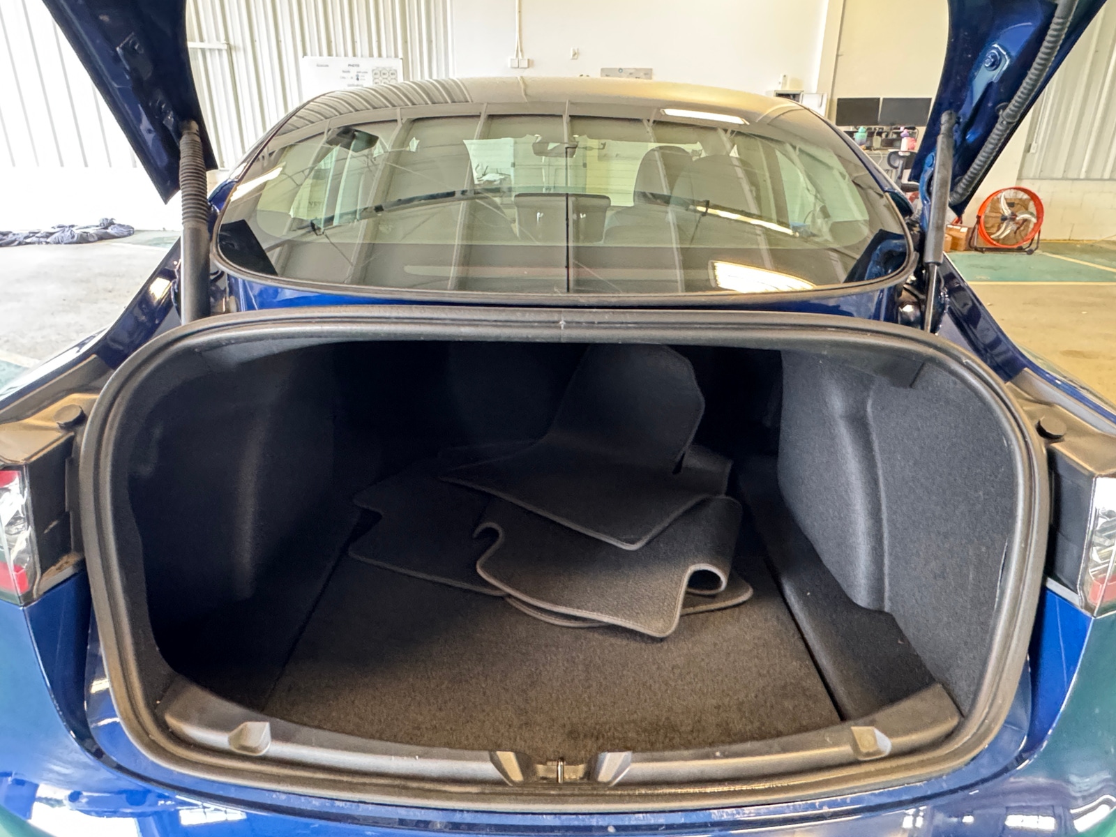 Thumbnail: 2022 Tesla Model 3 - 5