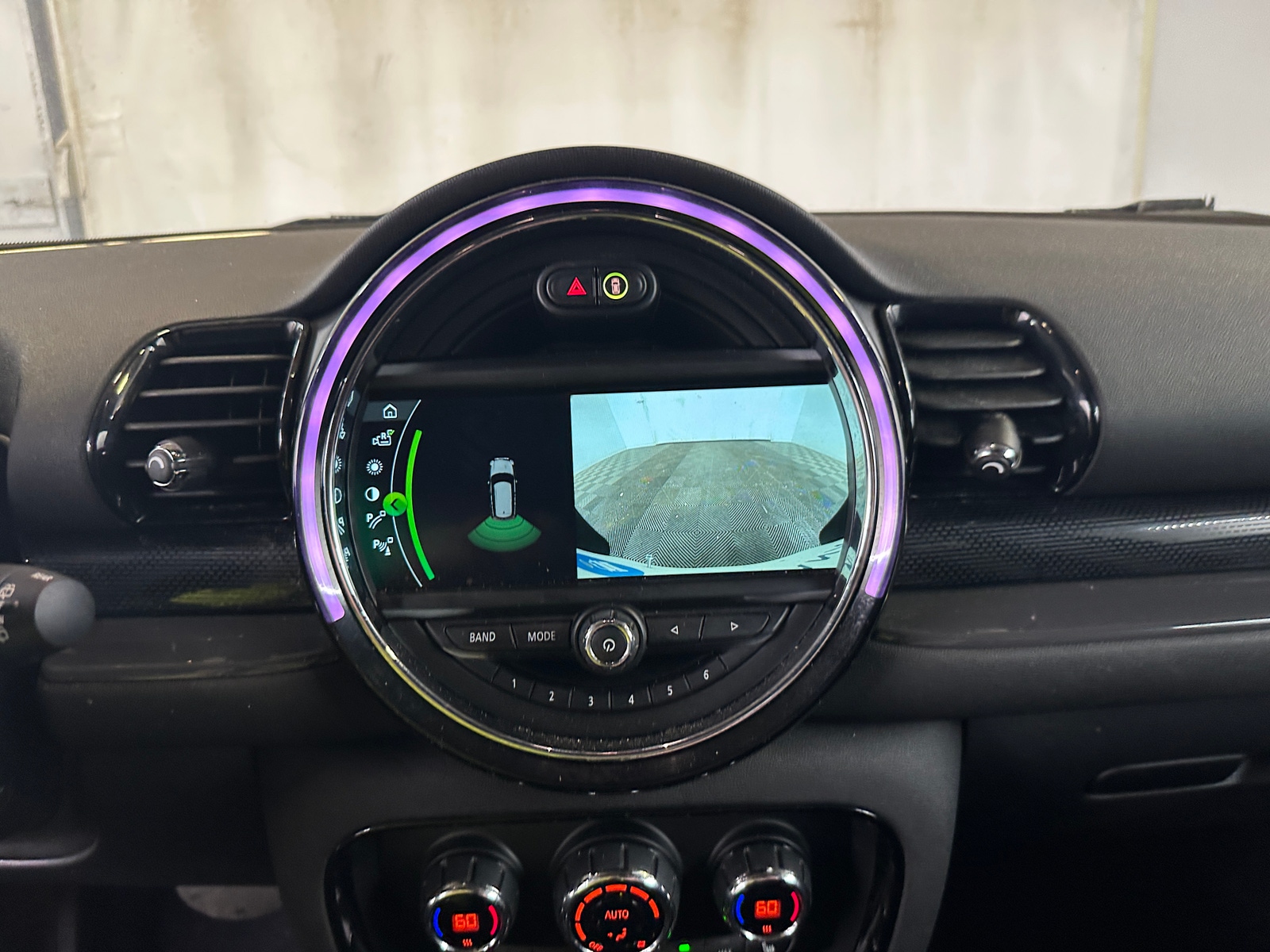 Thumbnail: 2019 MINI Cooper Clubman - 3